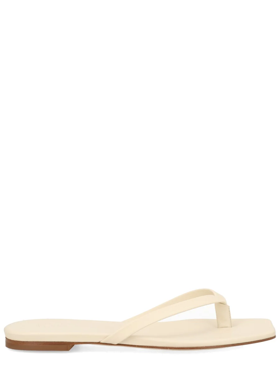 Aeyde Elegant Nappa Leather Flats