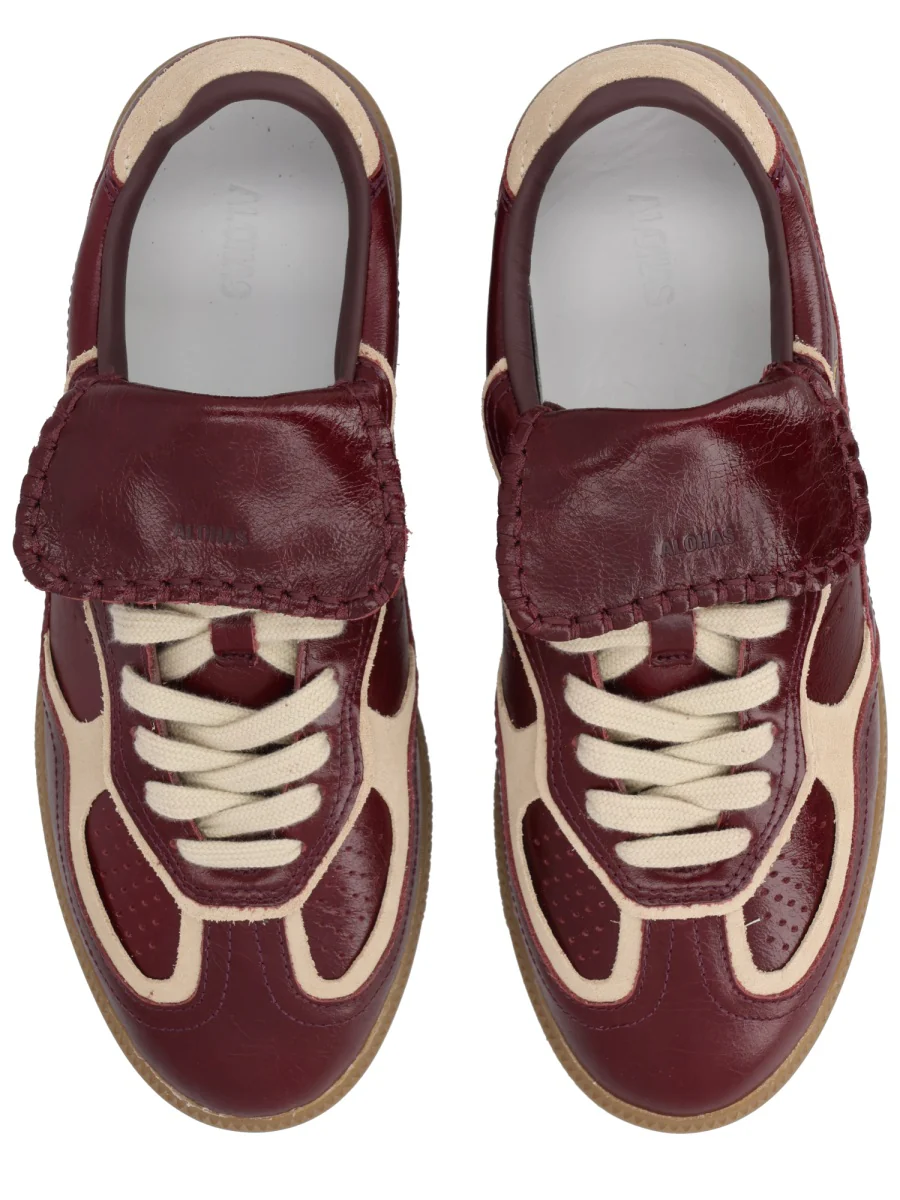 Alohas Women's Sleek Fashion Sneakers - Image 5