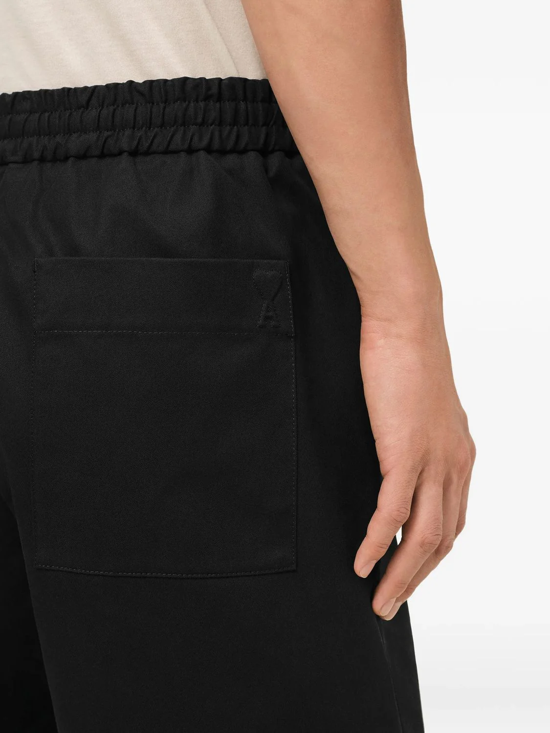 Ami Paris Men's Elasticated Waist Shorts - Image 4