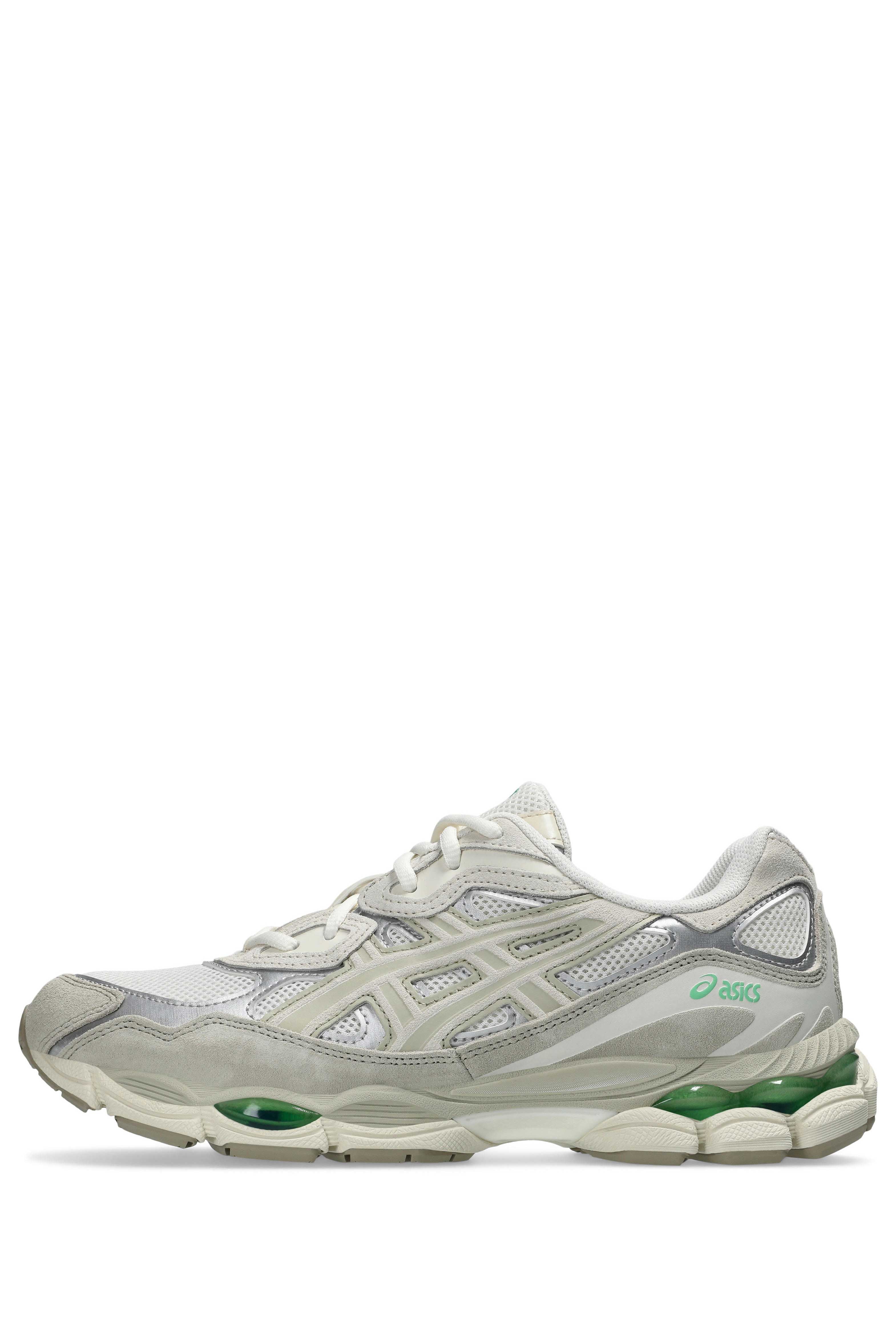 Asics Men's Flat Shoes for Fall Season - Image 2