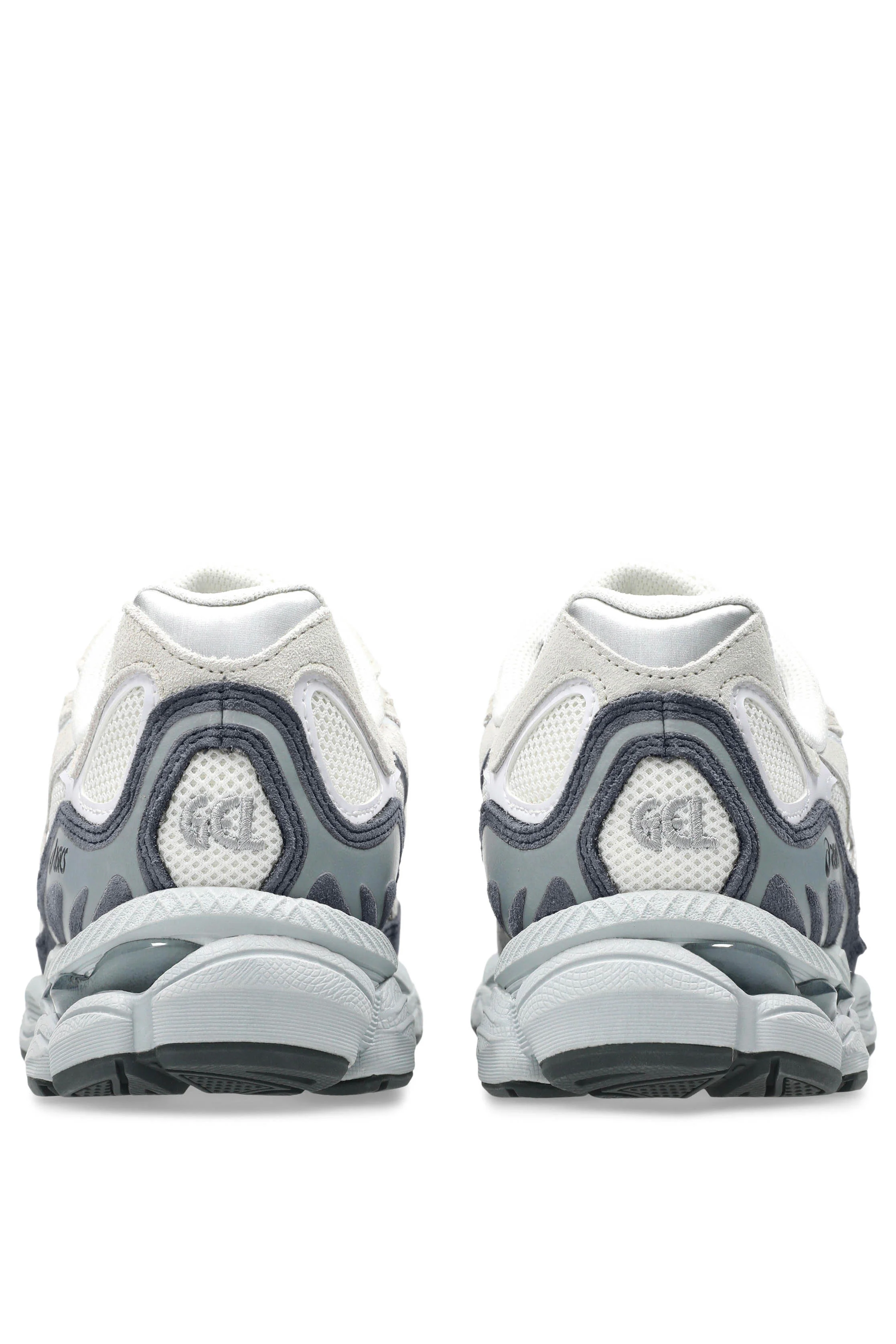 Asics Men's Lightweight Flat Shoes - Image 3