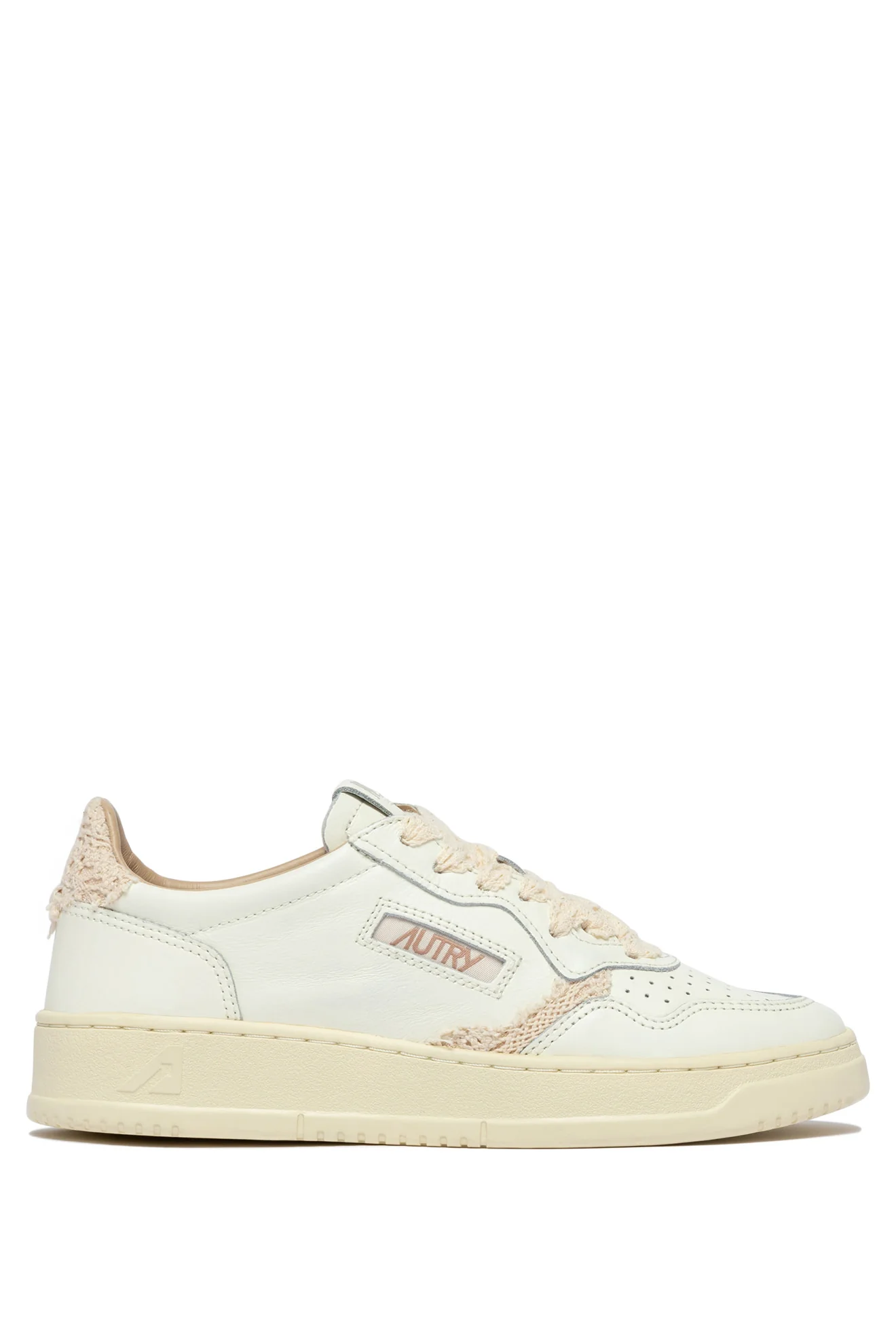 Autry Chic Flat Shoes for Women