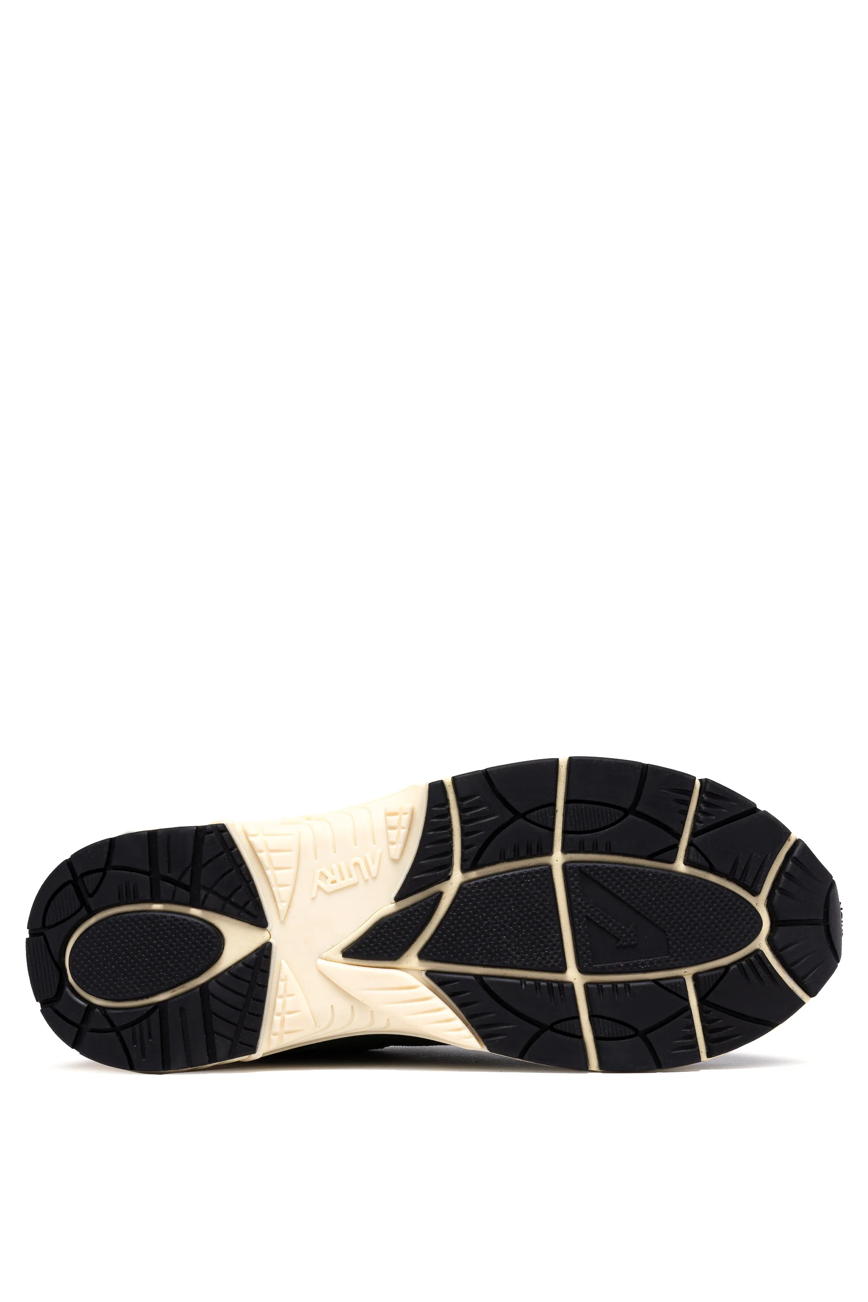 Autry Chic Flat Shoes for Women - FW25 Collection - Image 4