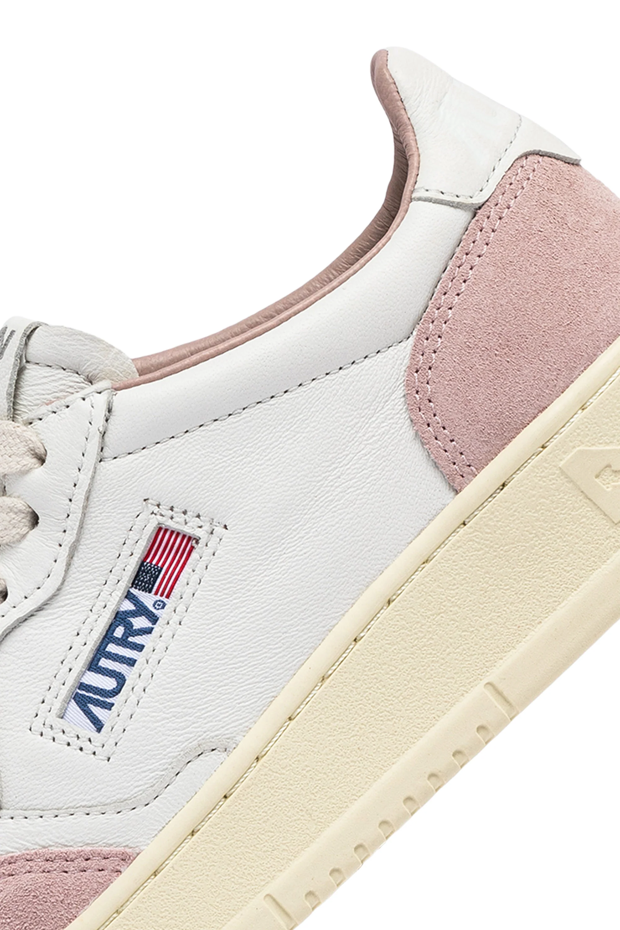 Autry Chic Flat Sneakers for Women - Image 5