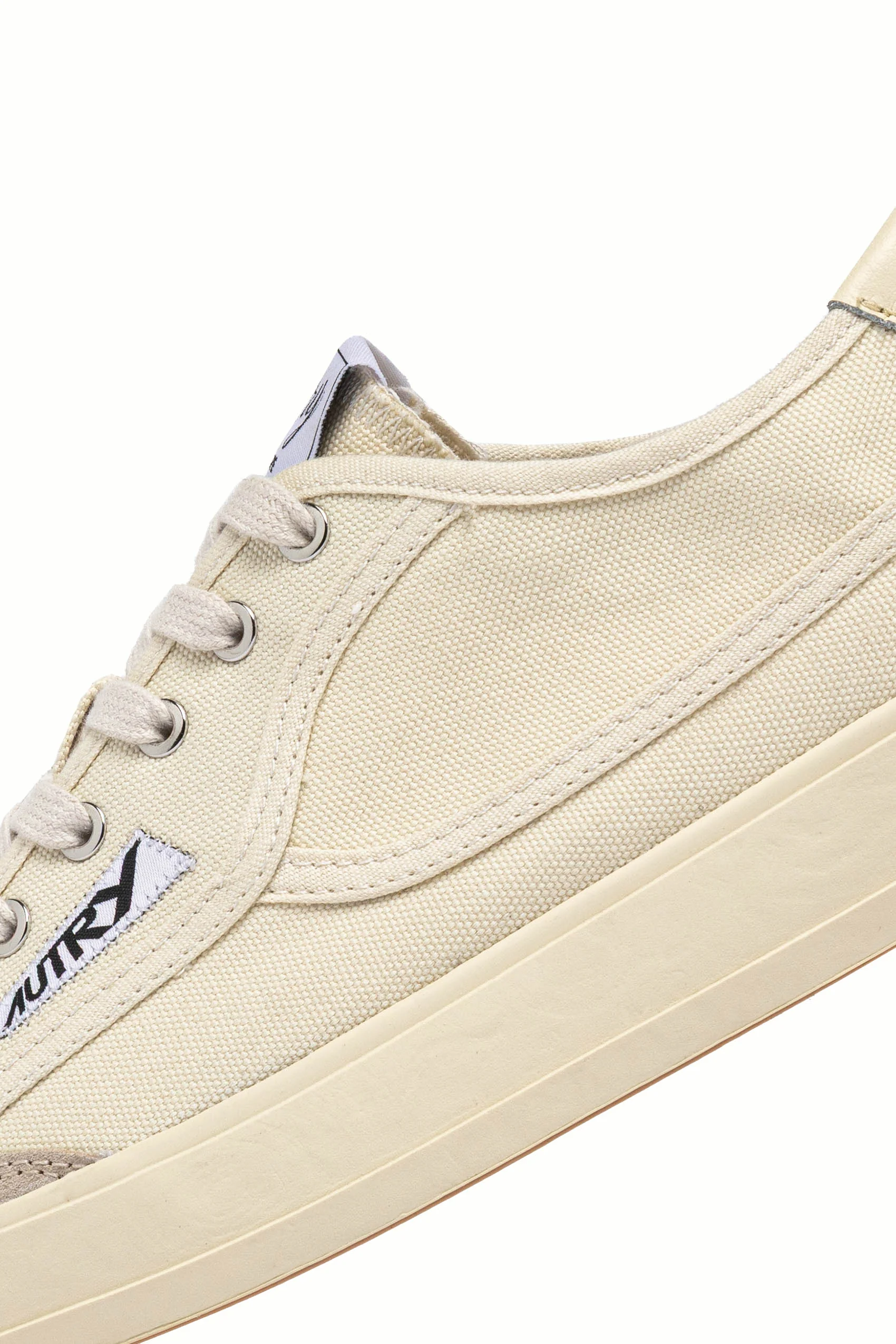 Autry Classic Flat Shoes for Men - Timeless Style - Image 6