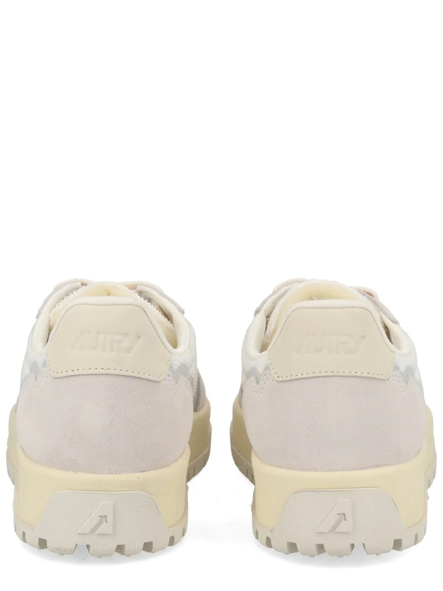 Autry Classic Sneakers for Men - Image 4