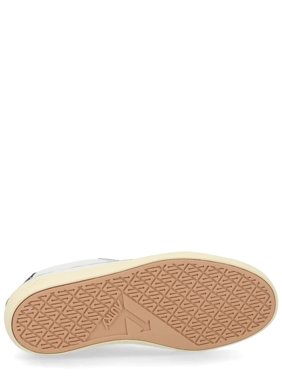 Autry Classic Style Sneakers for Men - Image 4