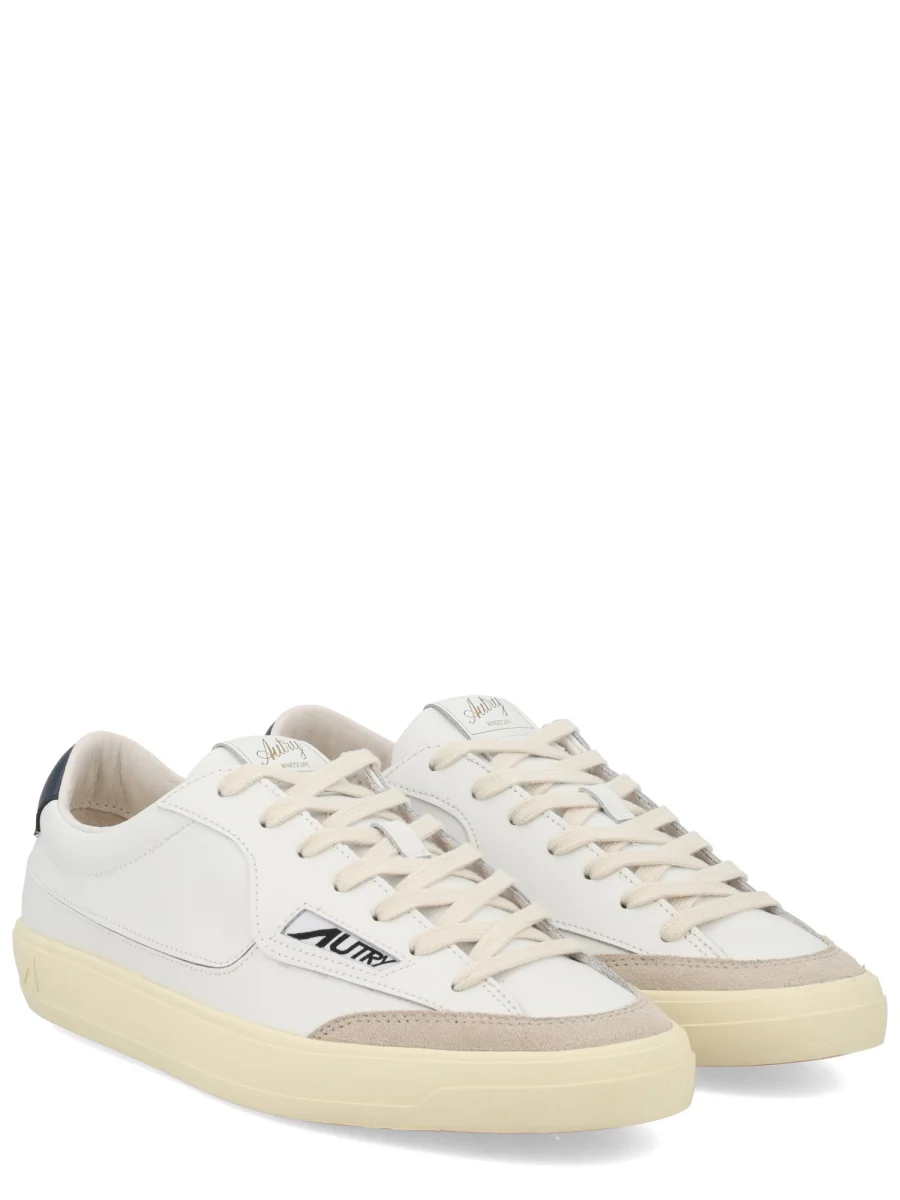 Autry Classic Style Sneakers for Men - Image 6