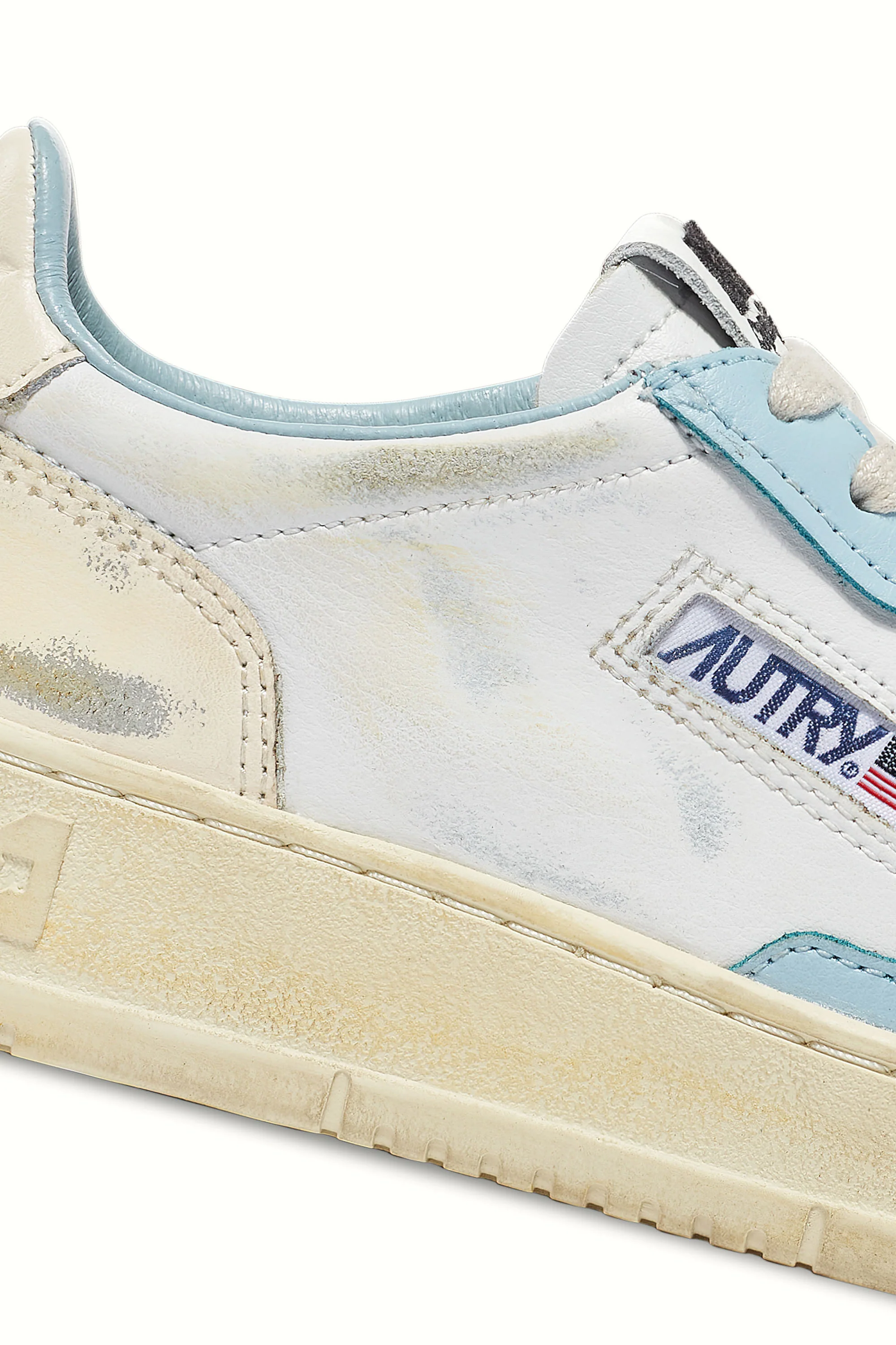 Autry Elegant Woman's Flat Shoes - Image 6