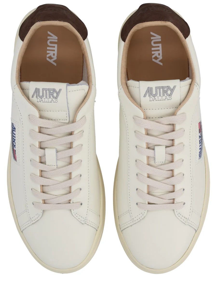 AUTRY Medalist Low Sneaker (Men) - Image 5