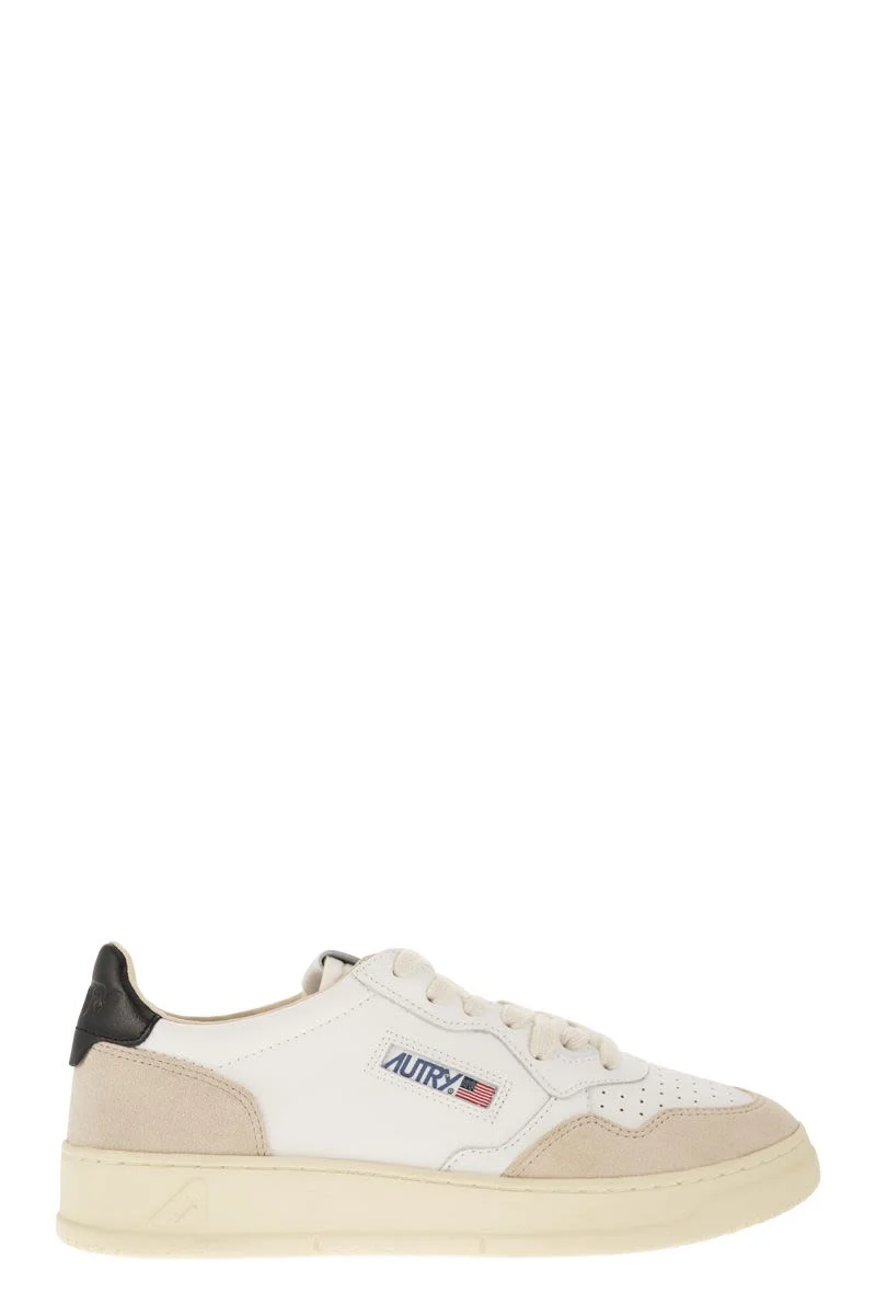 AUTRY Medalist Low Sneakers - Image 2