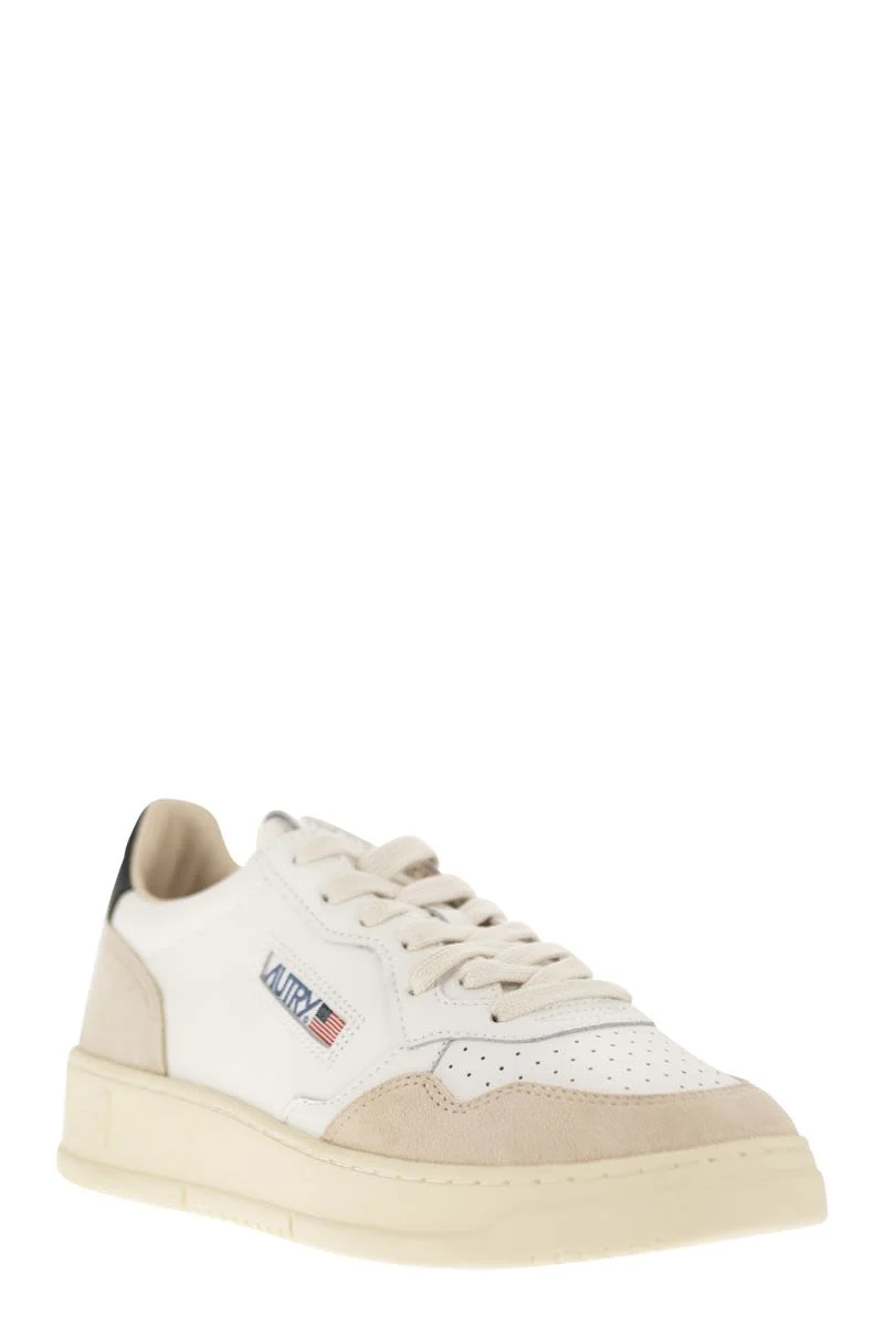 AUTRY Medalist Low Sneakers - Image 4