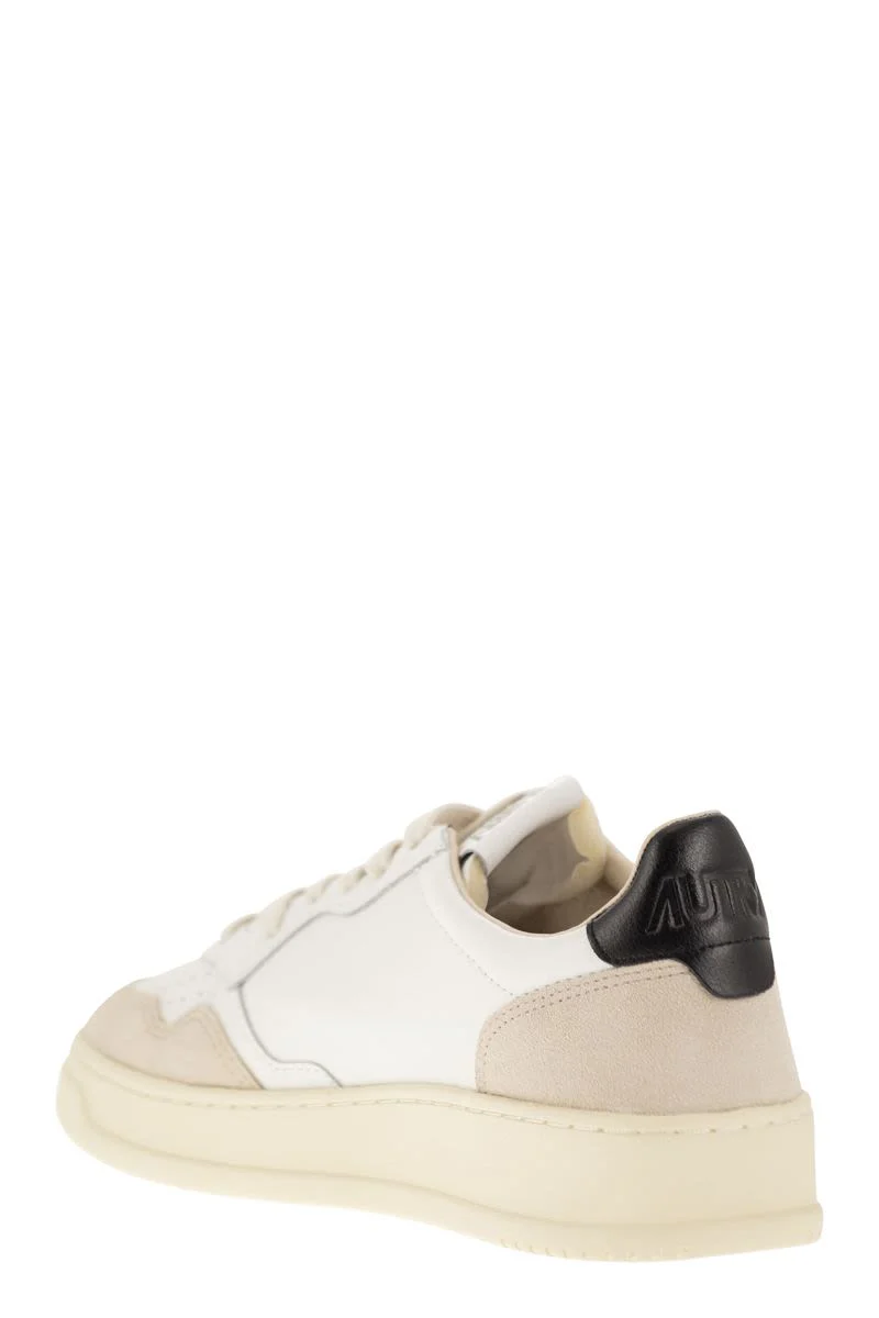 AUTRY Medalist Low Sneakers - Image 5
