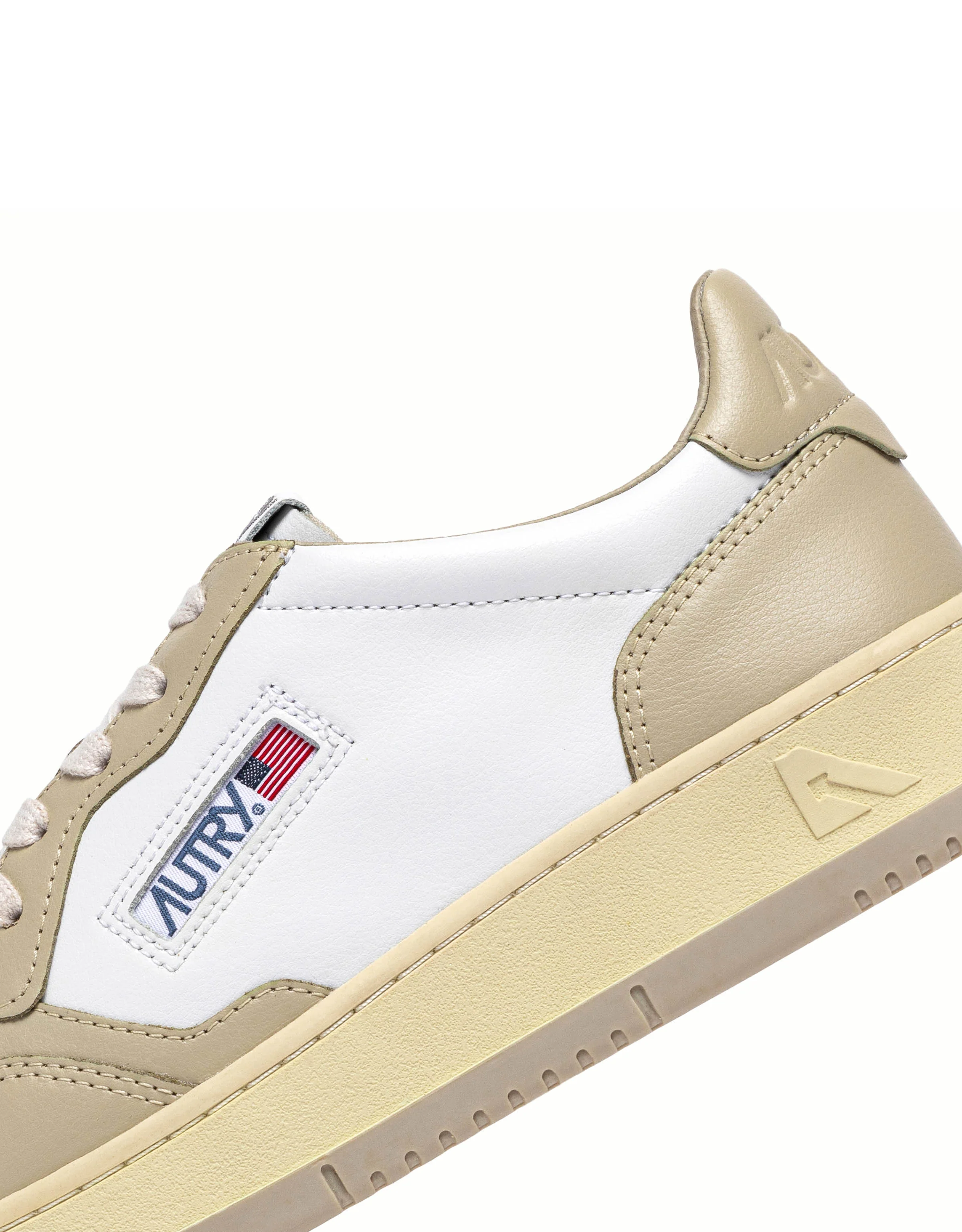 Autry Women's Flat Mini Shoes - FW25 Collection - Image 6