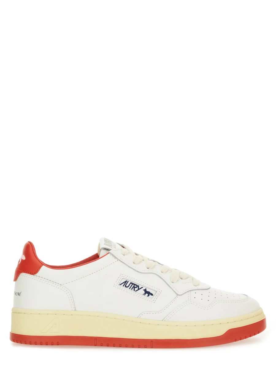 AUTRY X MAISON KITSUNÉ MEDALIST LOW 'MAISON KITSUNÉ' SNEAKERS in LEATHER