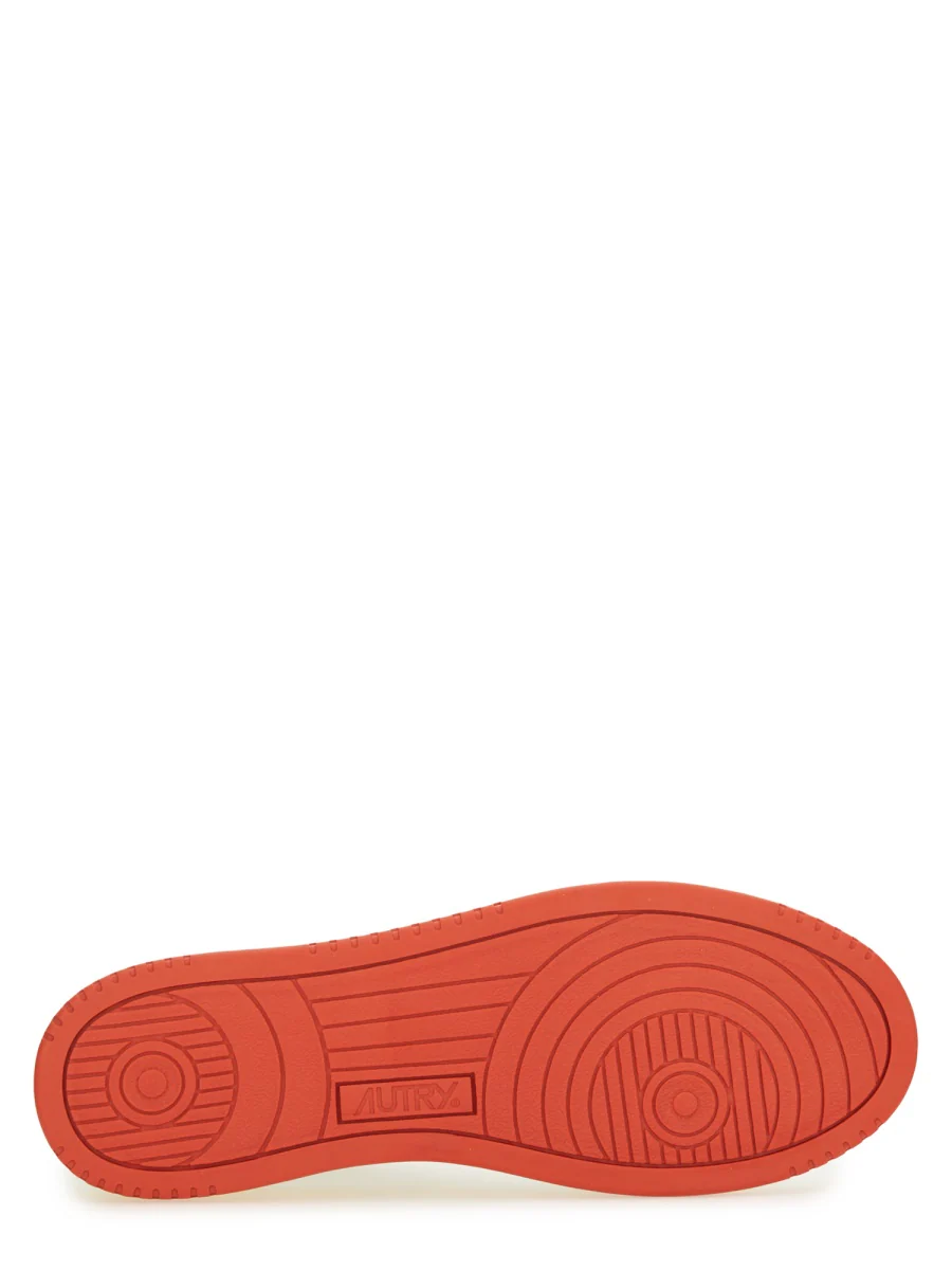 AUTRY X MAISON KITSUNÉ MEDALIST LOW 'MAISON KITSUNÉ' SNEAKERS in LEATHER - Image 6