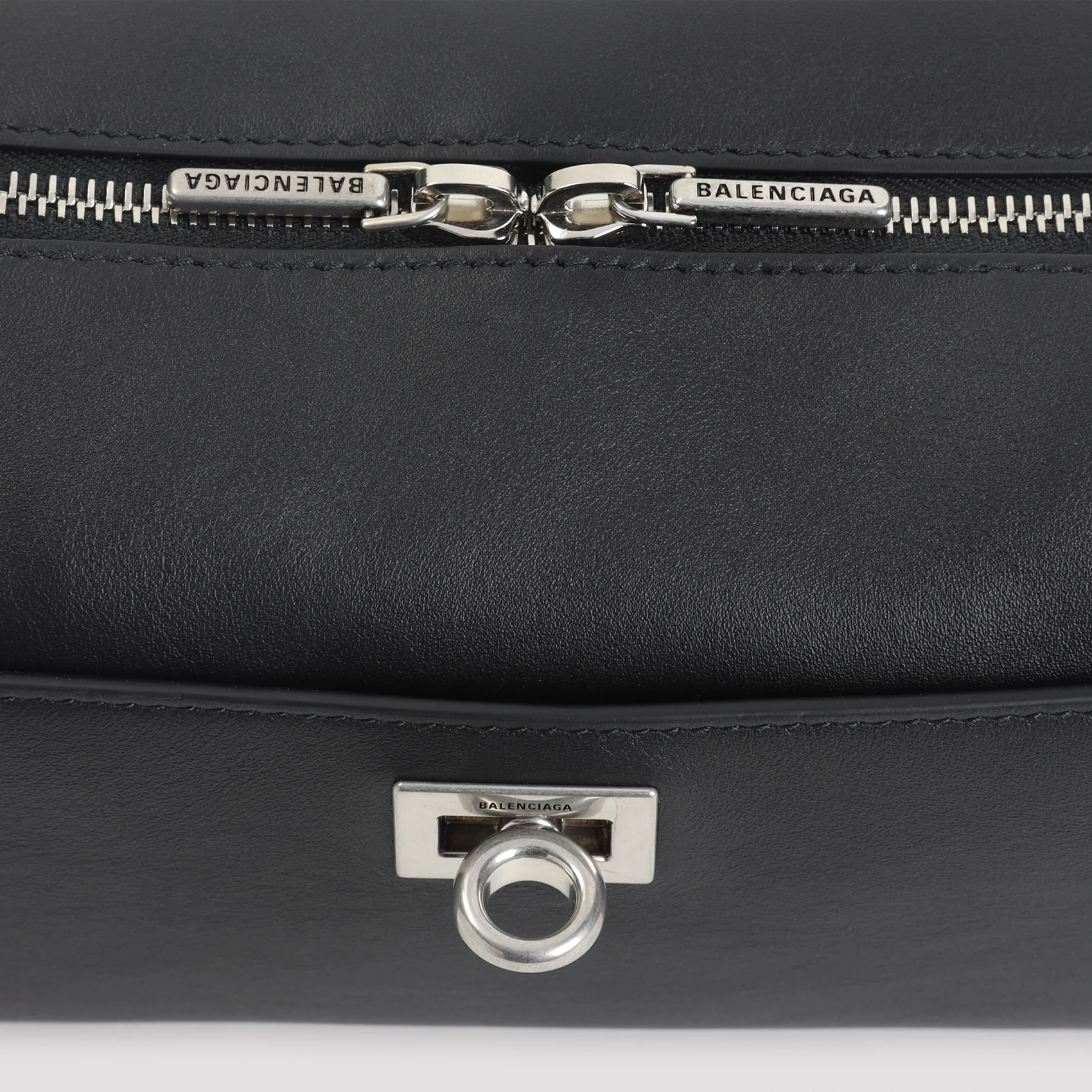Balenciaga Rodeo Toiletry Pouch - Image 5