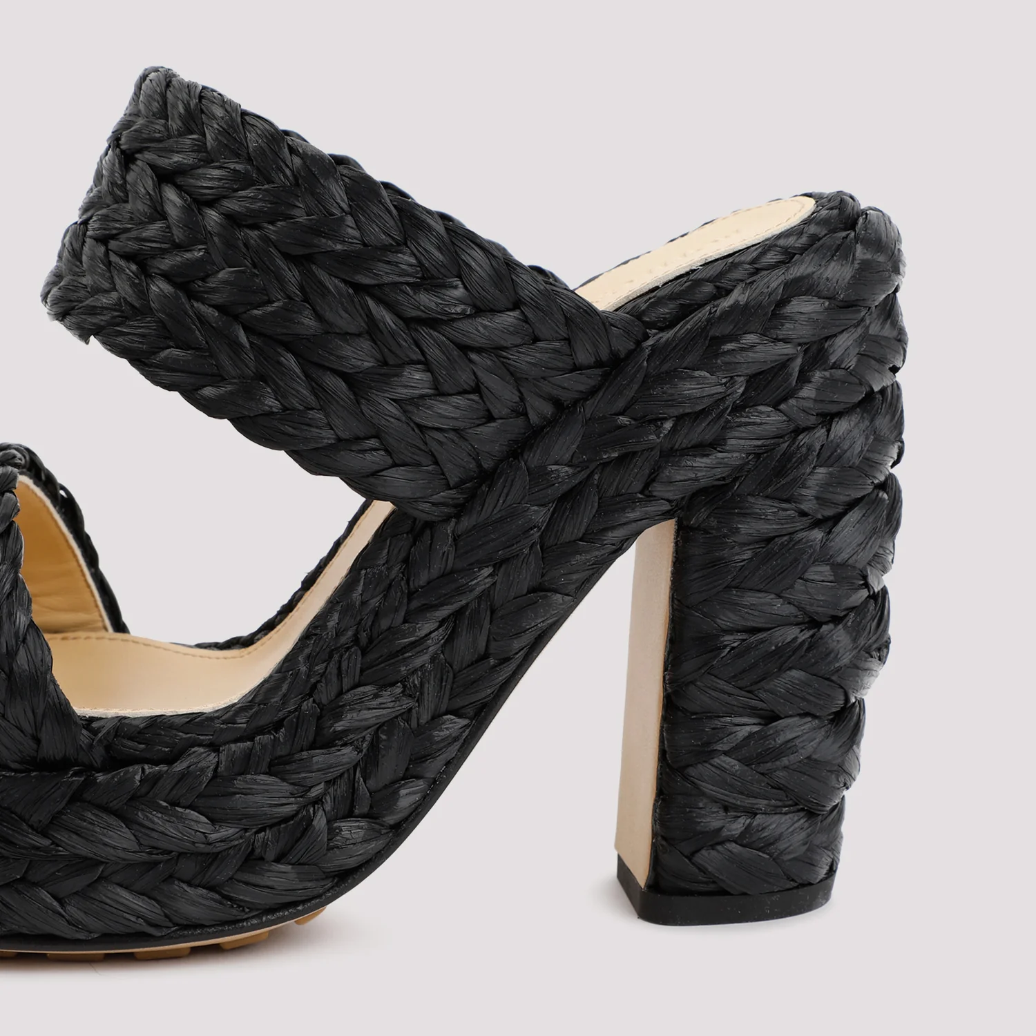 BOTTEGA VENETA 120mm Raffia Woven Platform Sandals - Image 5