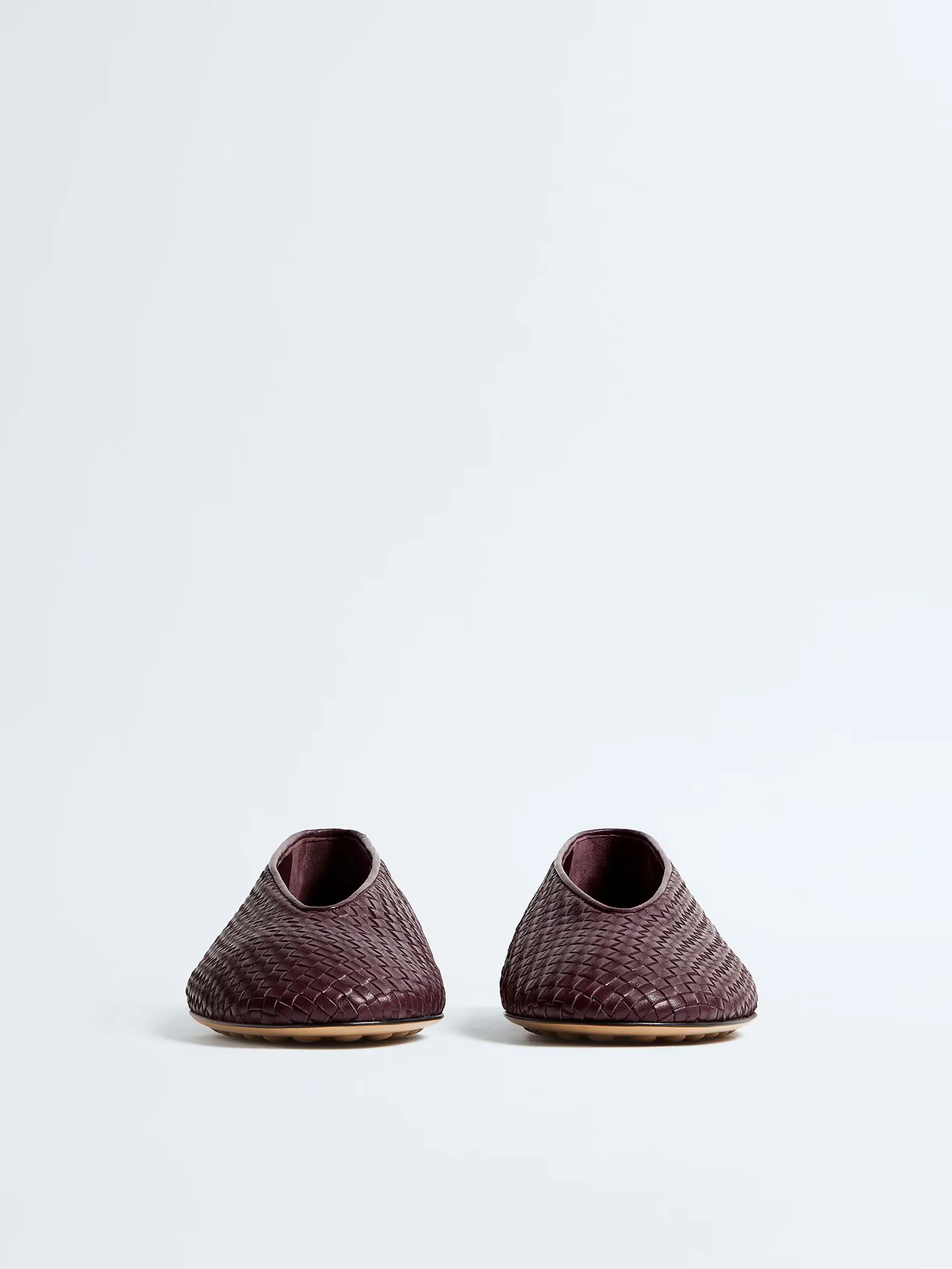 Bottega Veneta Braided Leather Ballet Flats with Lambskin Lining - Image 3