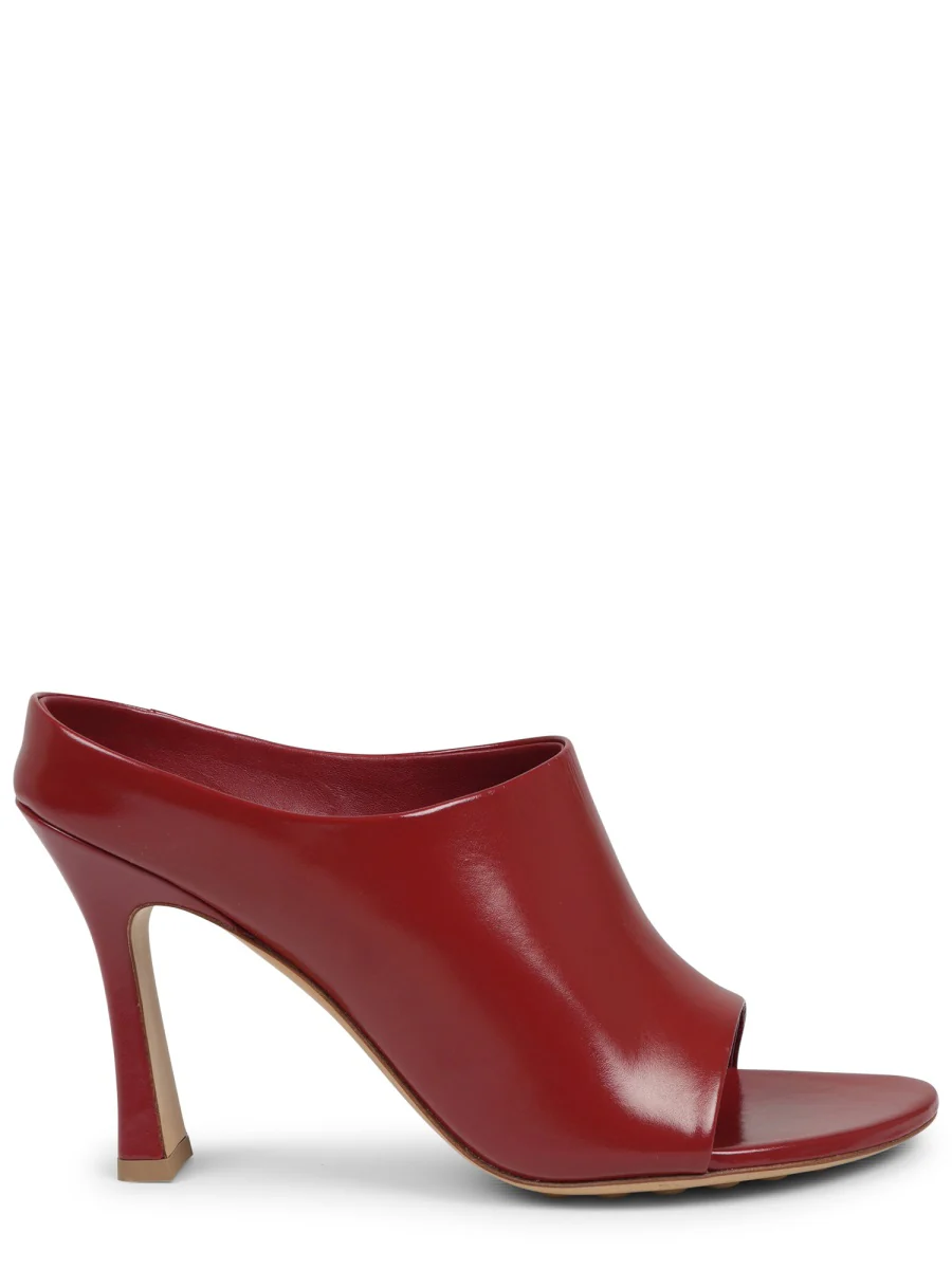 Bottega Veneta Chic Flat Sandals with 9 cm Heel
