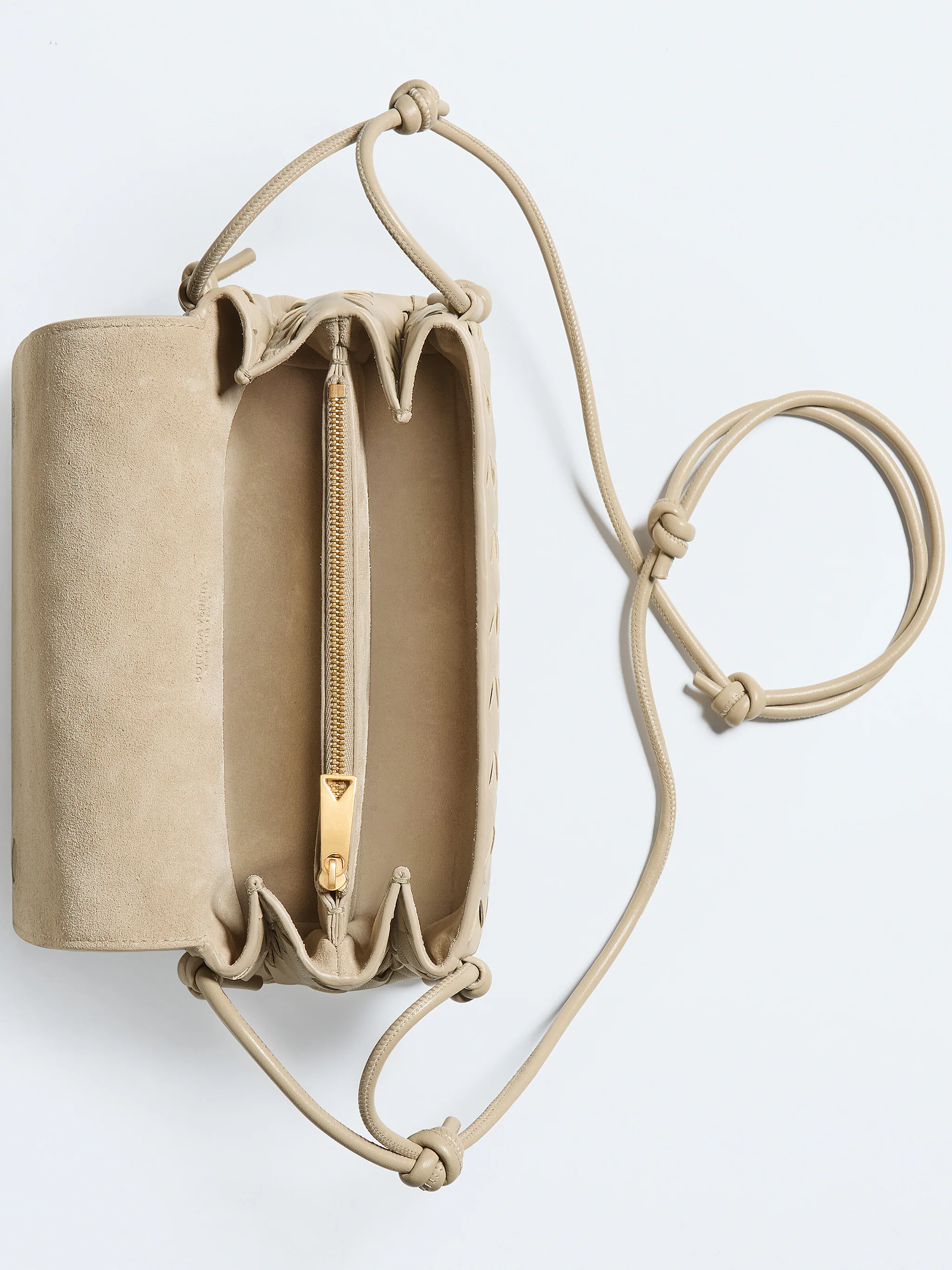 Bottega Veneta Elegant Mini Compartment Bag with Adjustable Strap - Image 3