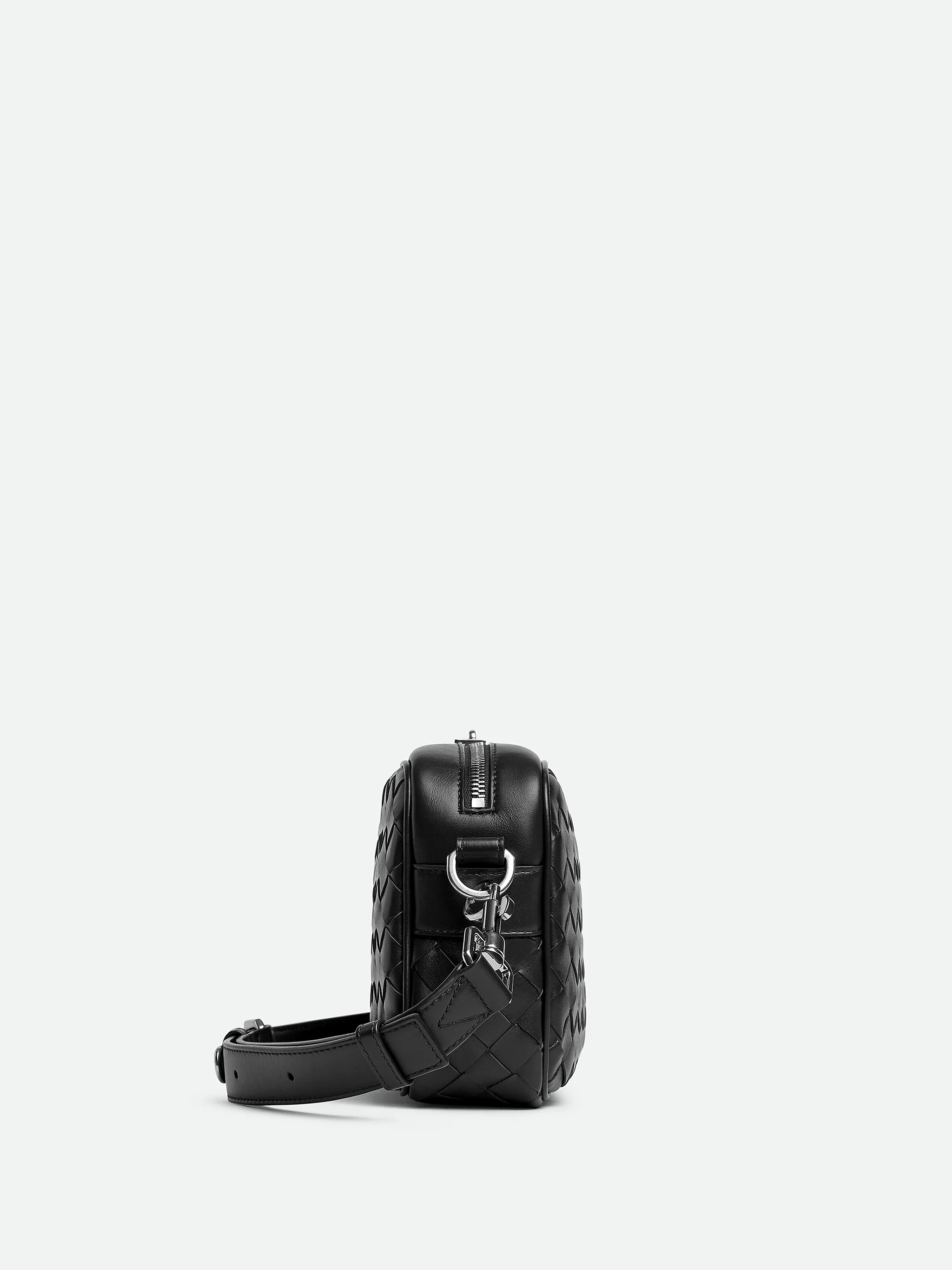 Bottega Veneta Intrecciato Pattern Mini Bag with Removable Shoulder Strap - Image 2