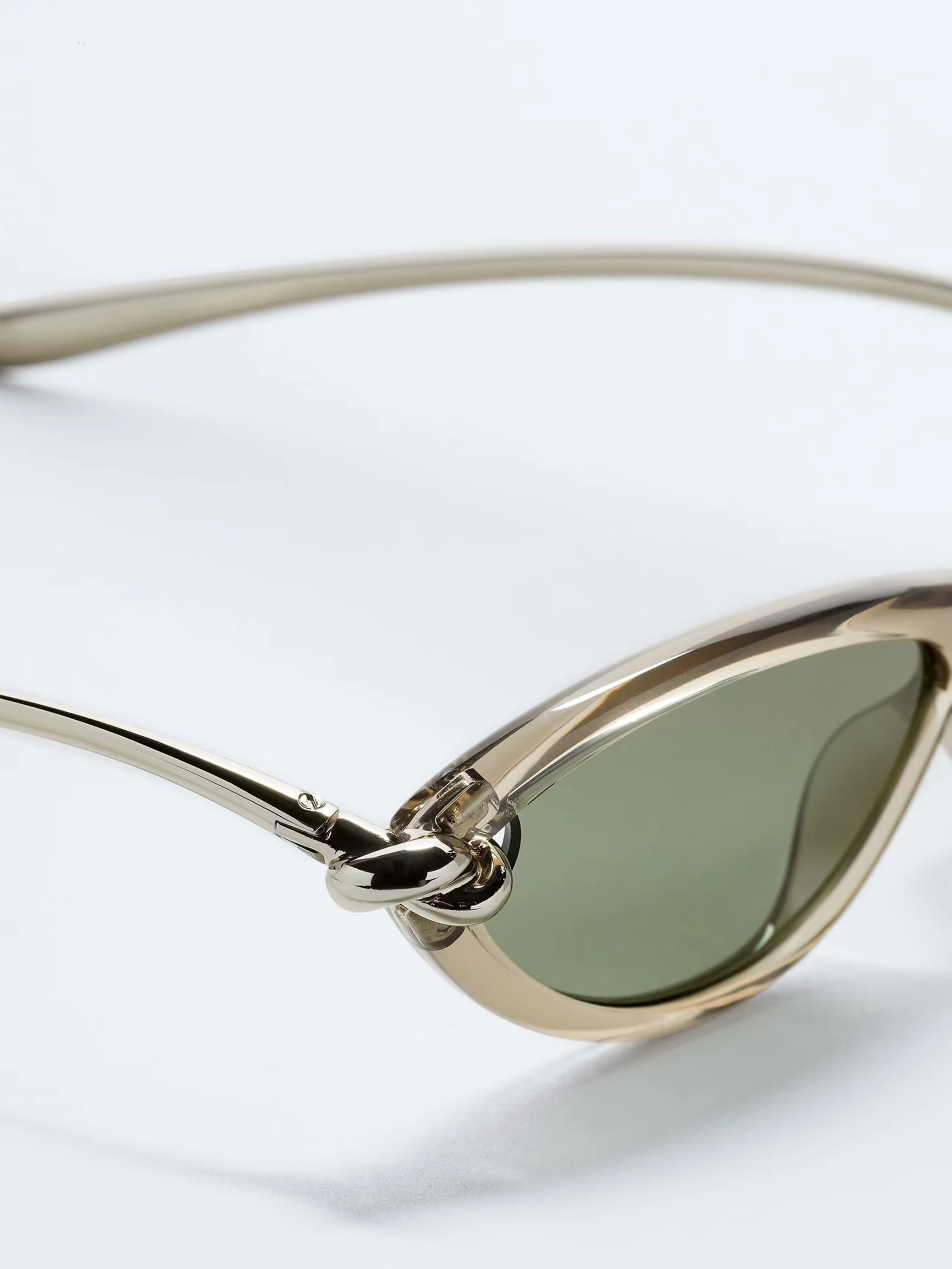 Bottega Veneta Knot Cat Eye Sunglasses - Image 4