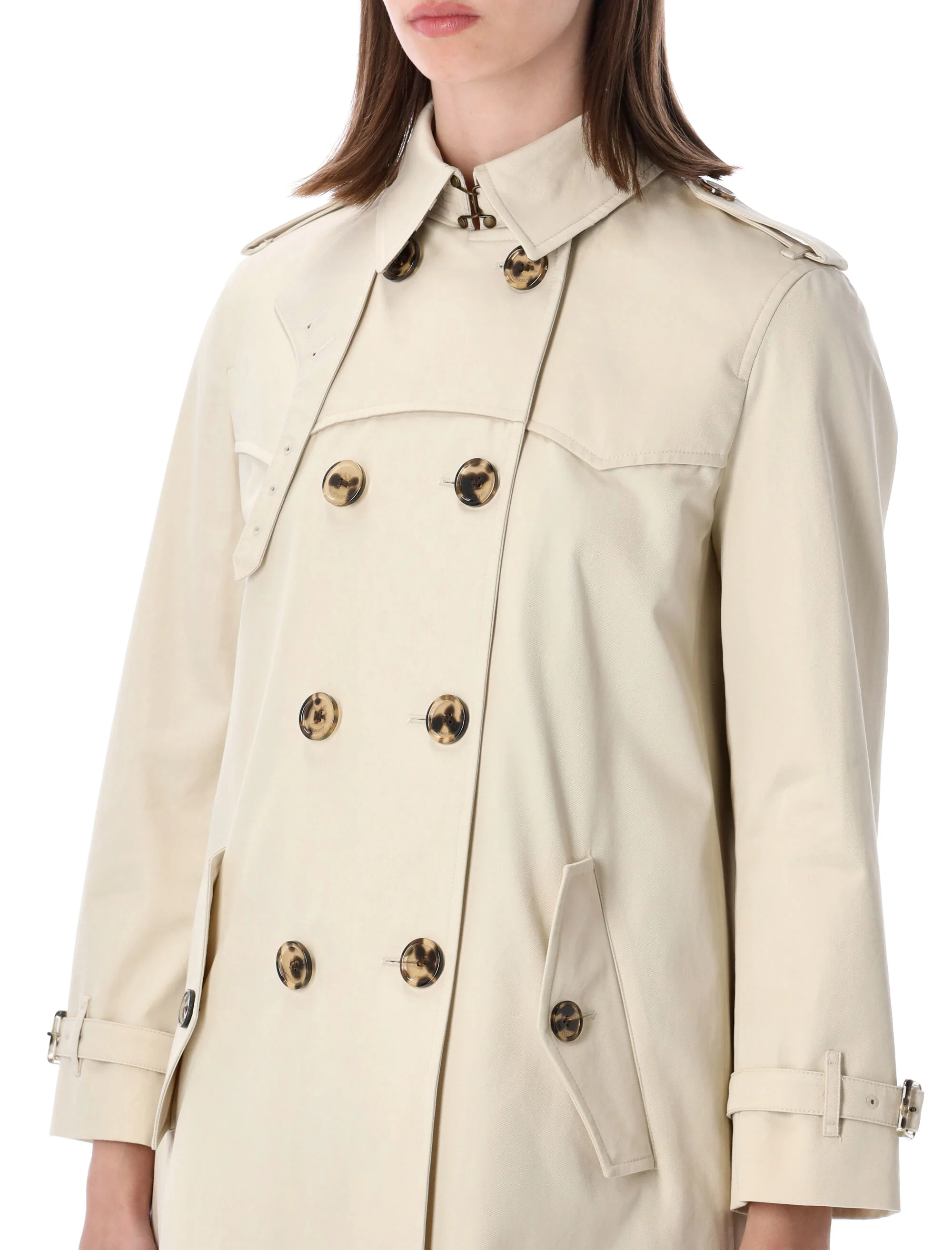 Burberry Elegant Trench Coat for Women - Perfect for the Season - Image 3
