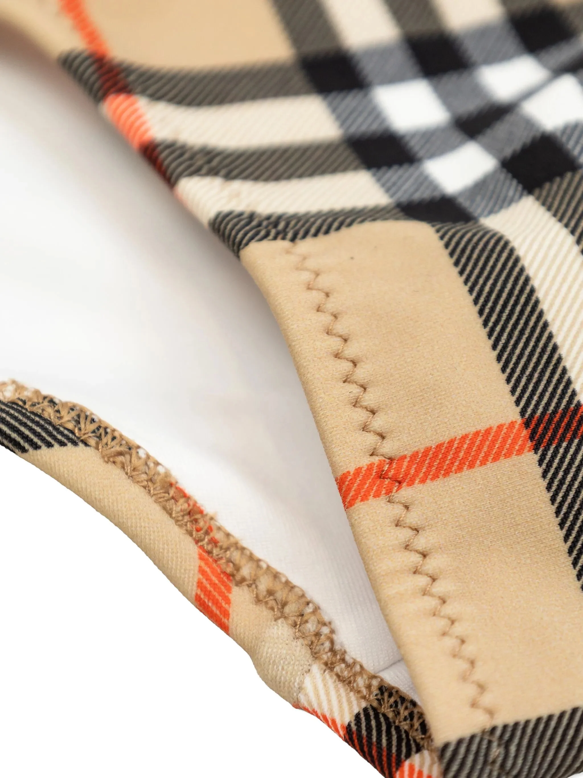 Burberry Kids Ruffled Trim Printed Stand-Up Dress for Girls - Image 3
