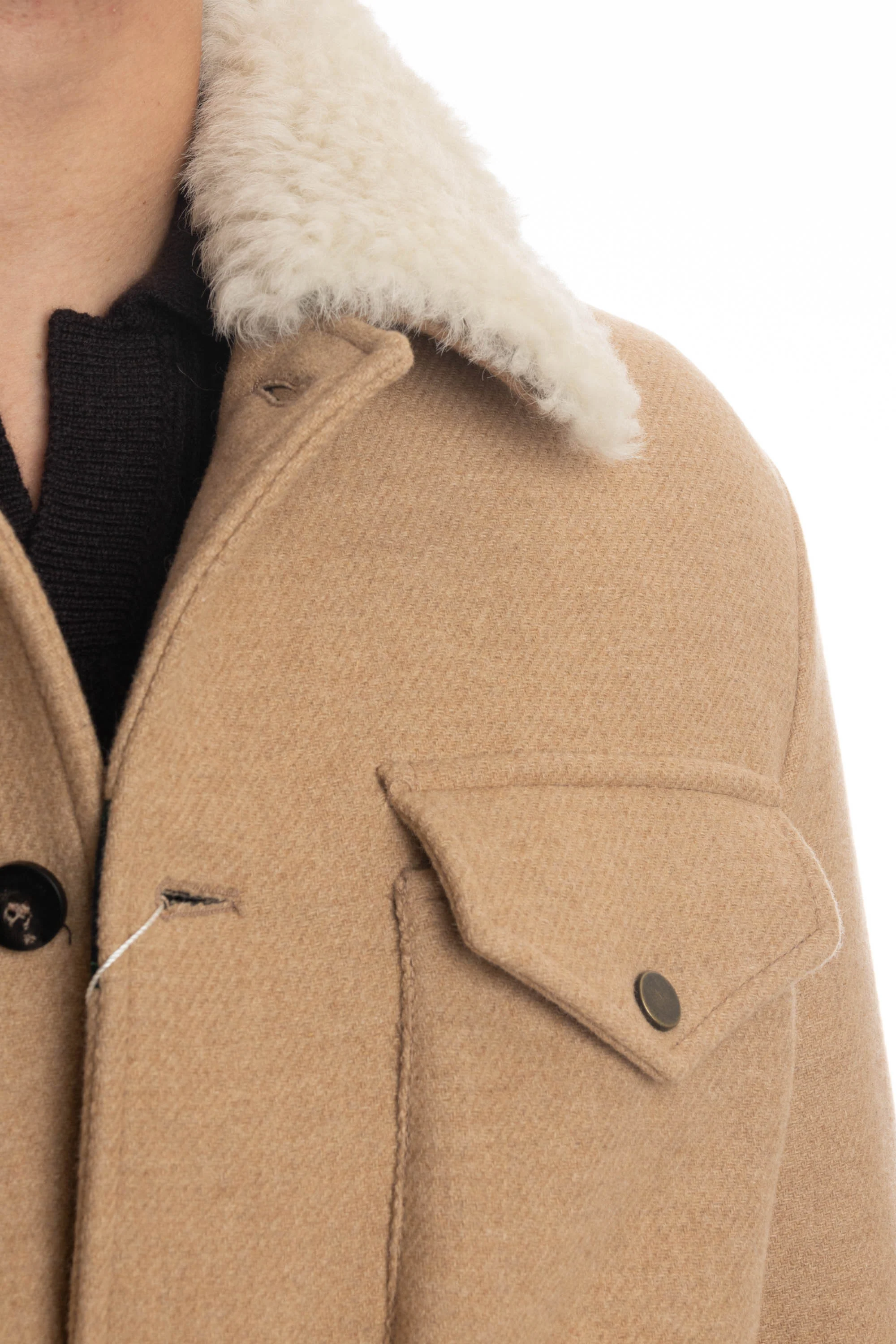 Camplin Elegant Camel Overcoat for Men - Fall/Winter 2024 Edition - Image 5