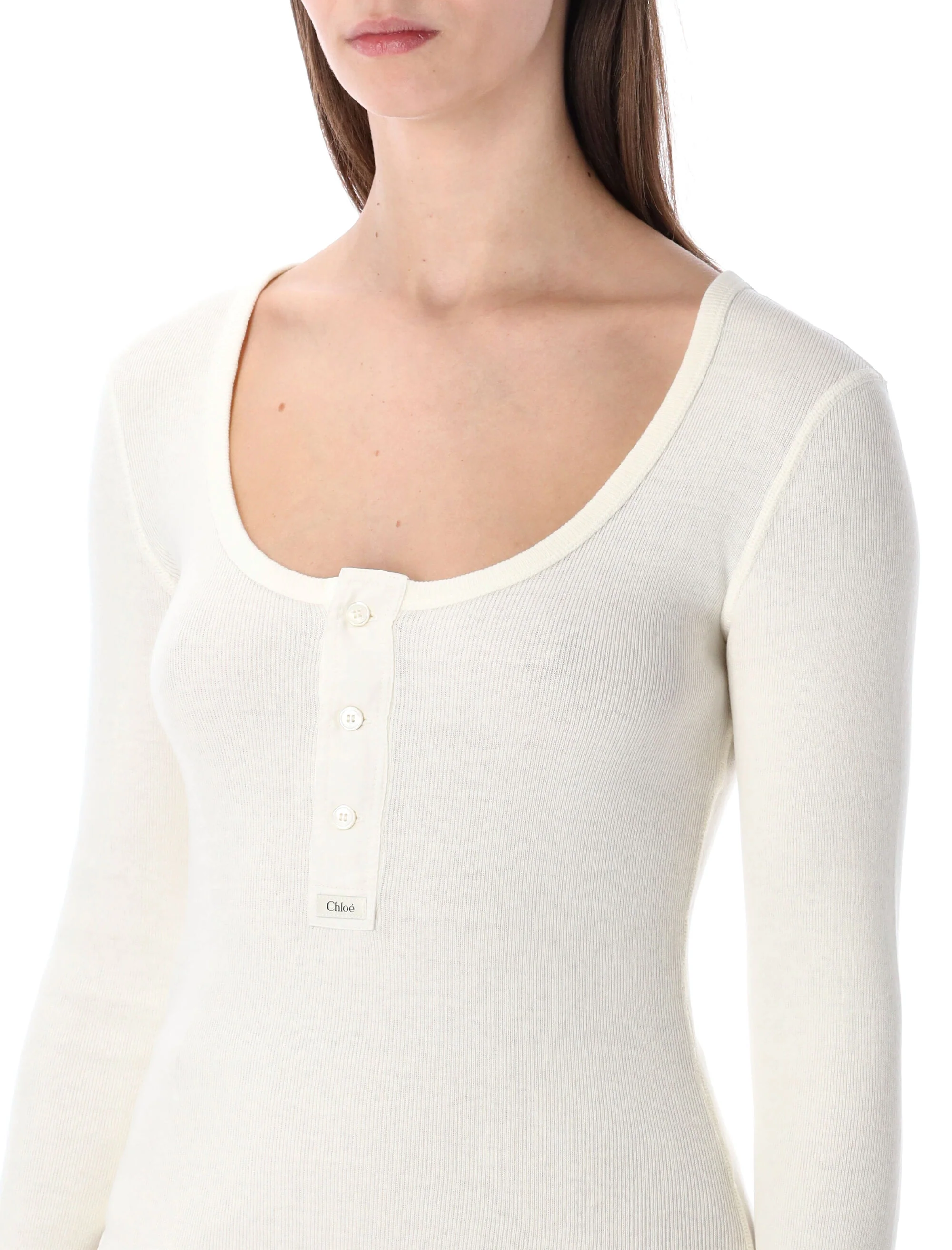 Chloé Scoop-Neck Long Sleeve Shirt - Fitted Elegance - Image 3
