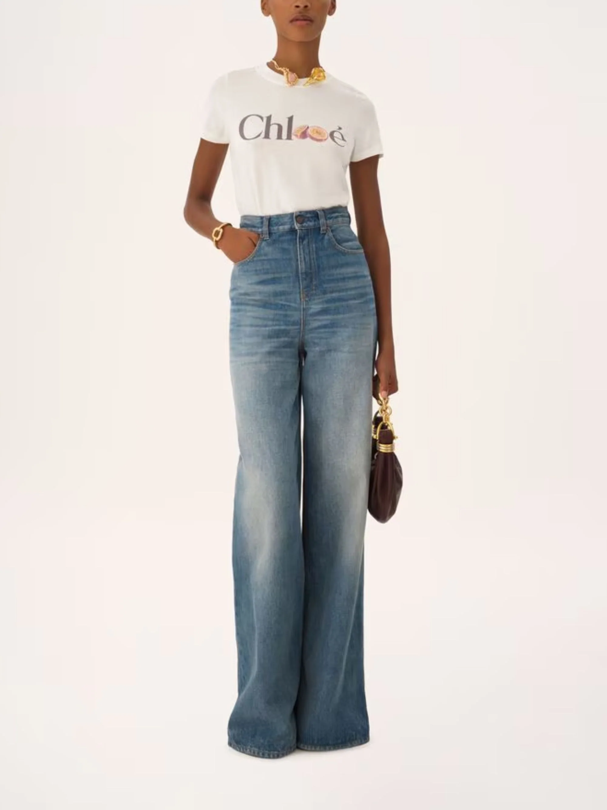 Chloé Women's Cotton T-shirt with Front Logo and Crew Neck - Image 5