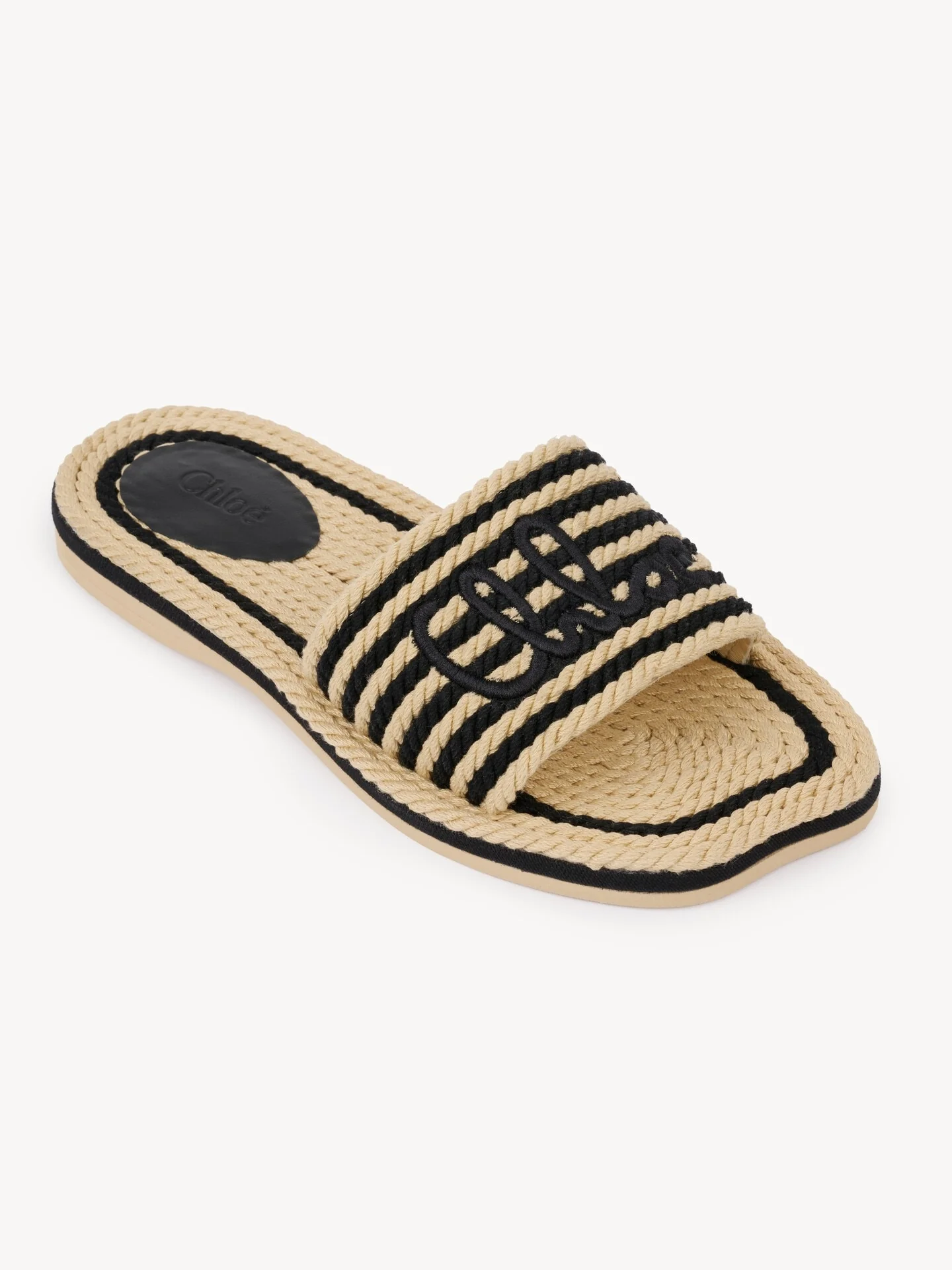 Chloé Woven Clogs with Embroidered Logo - Image 5