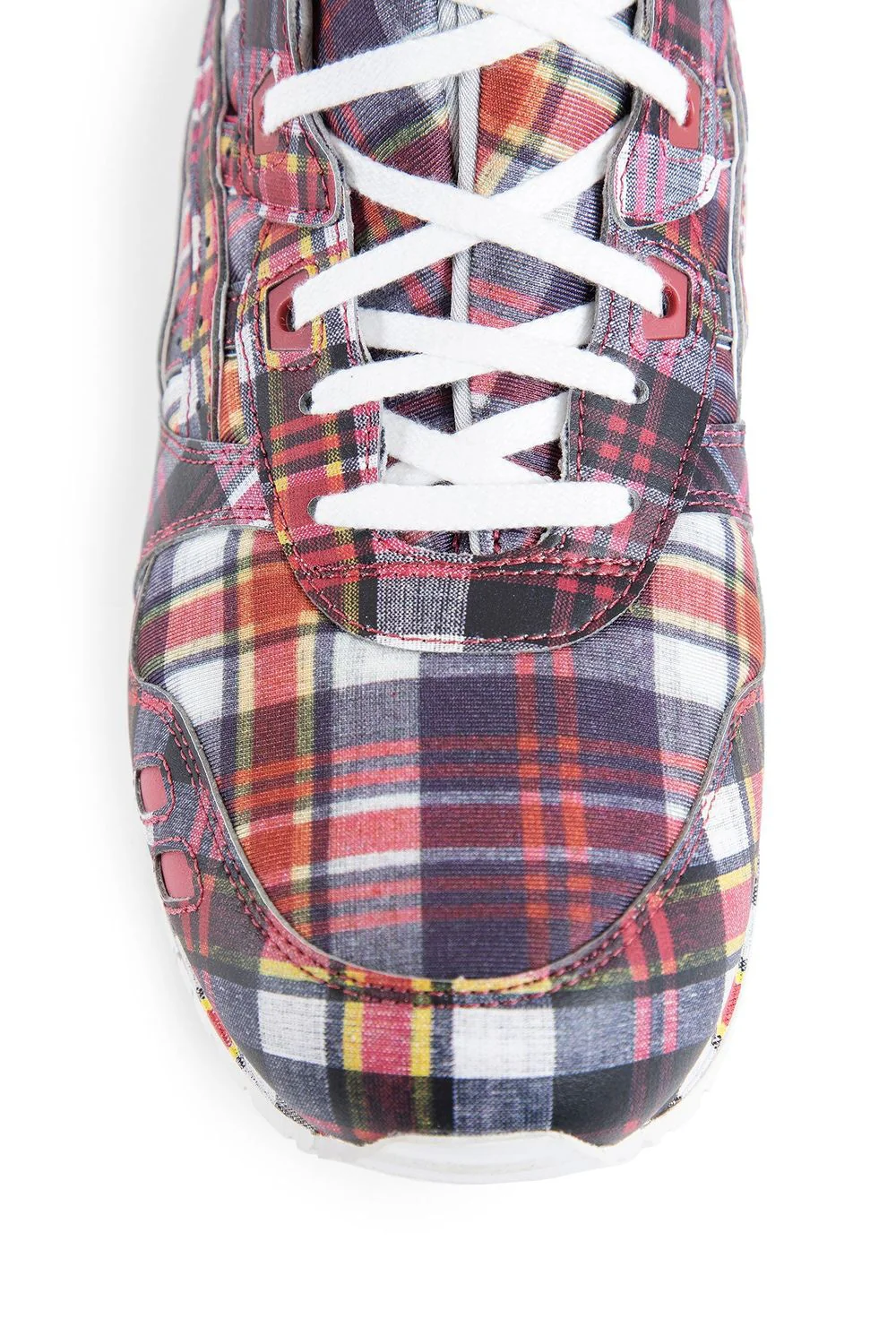 Comme Des Garçons Shirt Sleek Sneakers for Men - Collaboration Edition - Image 5