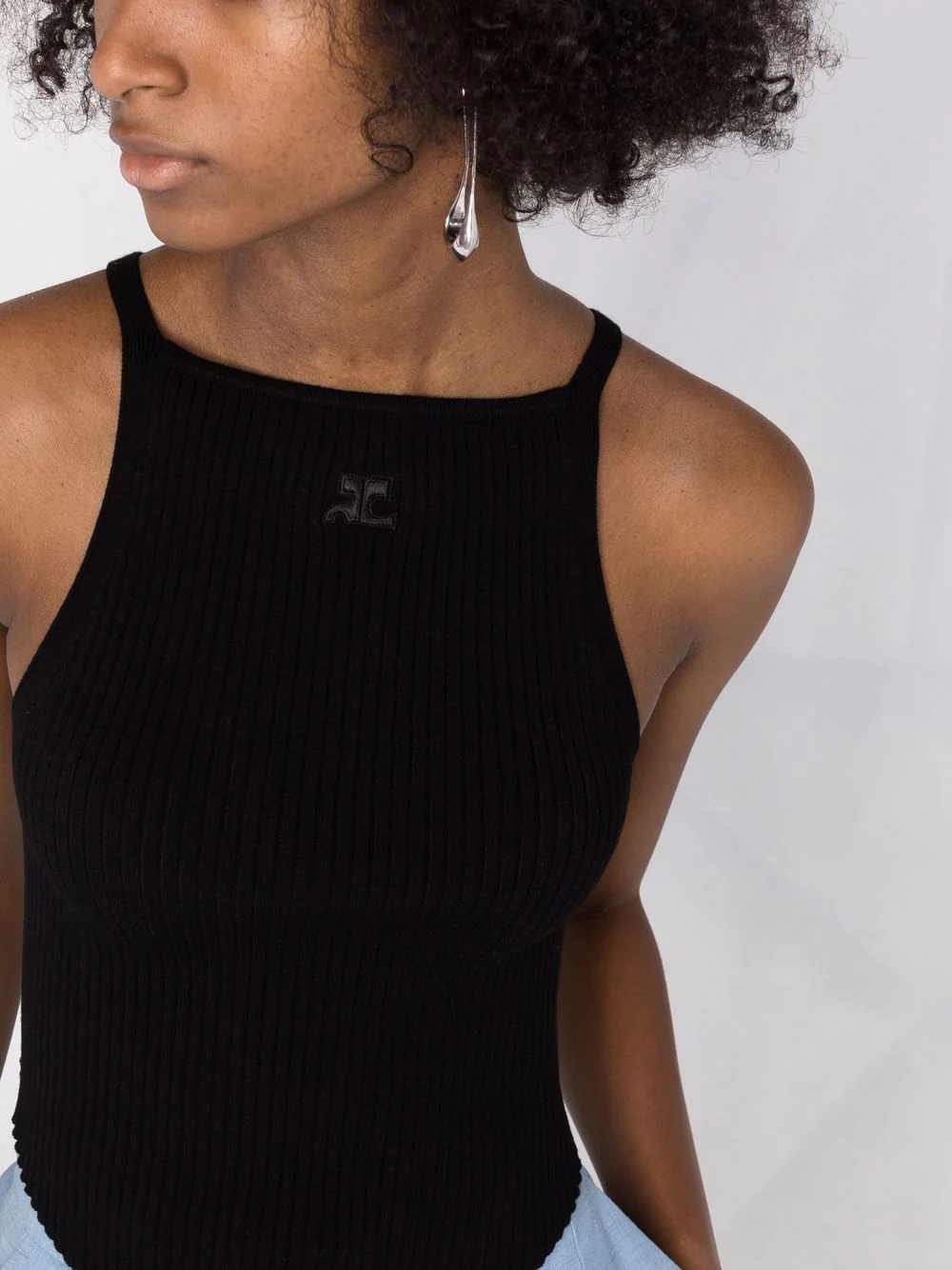 Courrèges Ribbed Mini Top with Pointed Hem and Embroidered Detail - Image 6