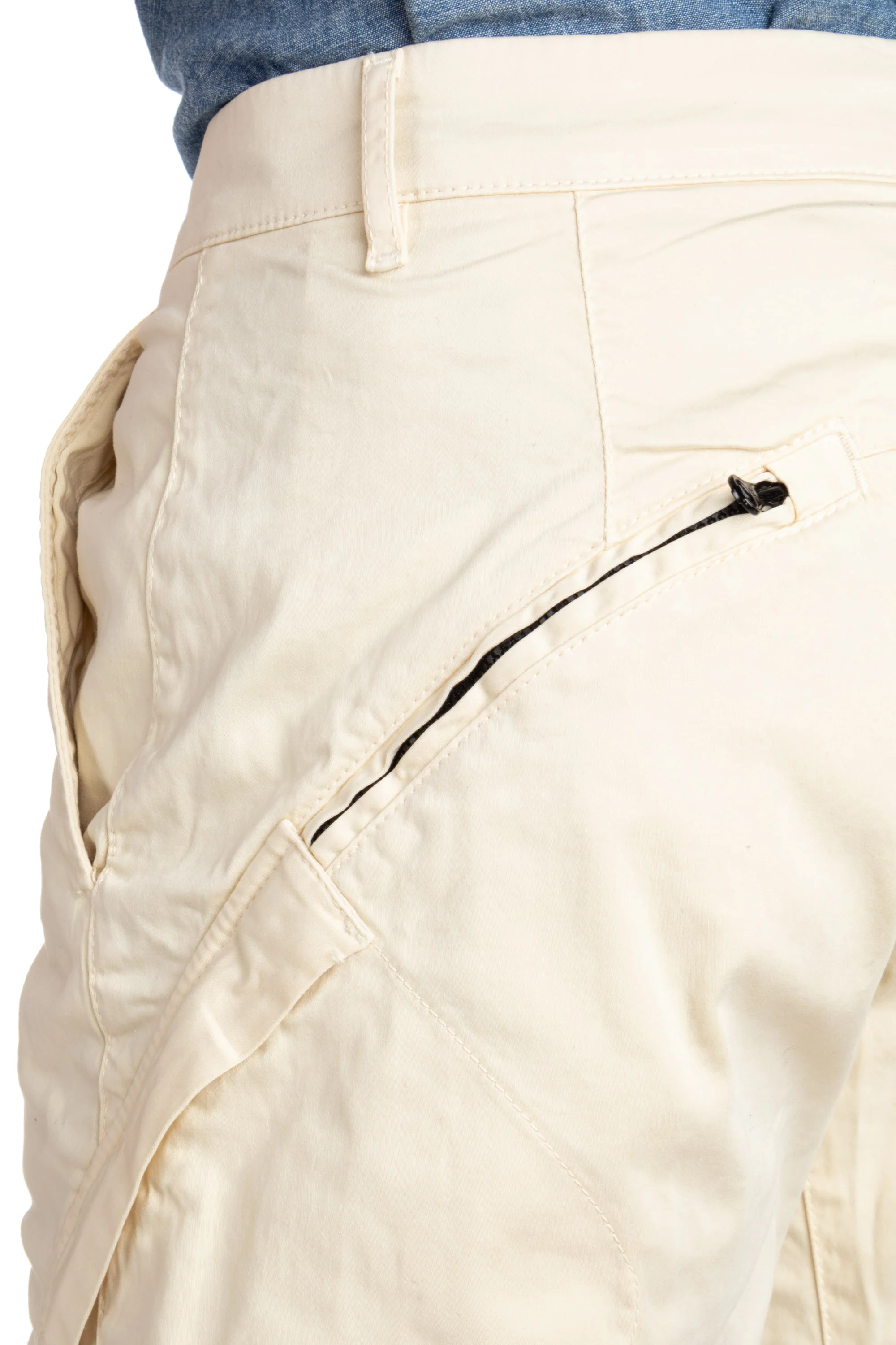 Cp Company Casual Mini Shorts for Men - Image 5