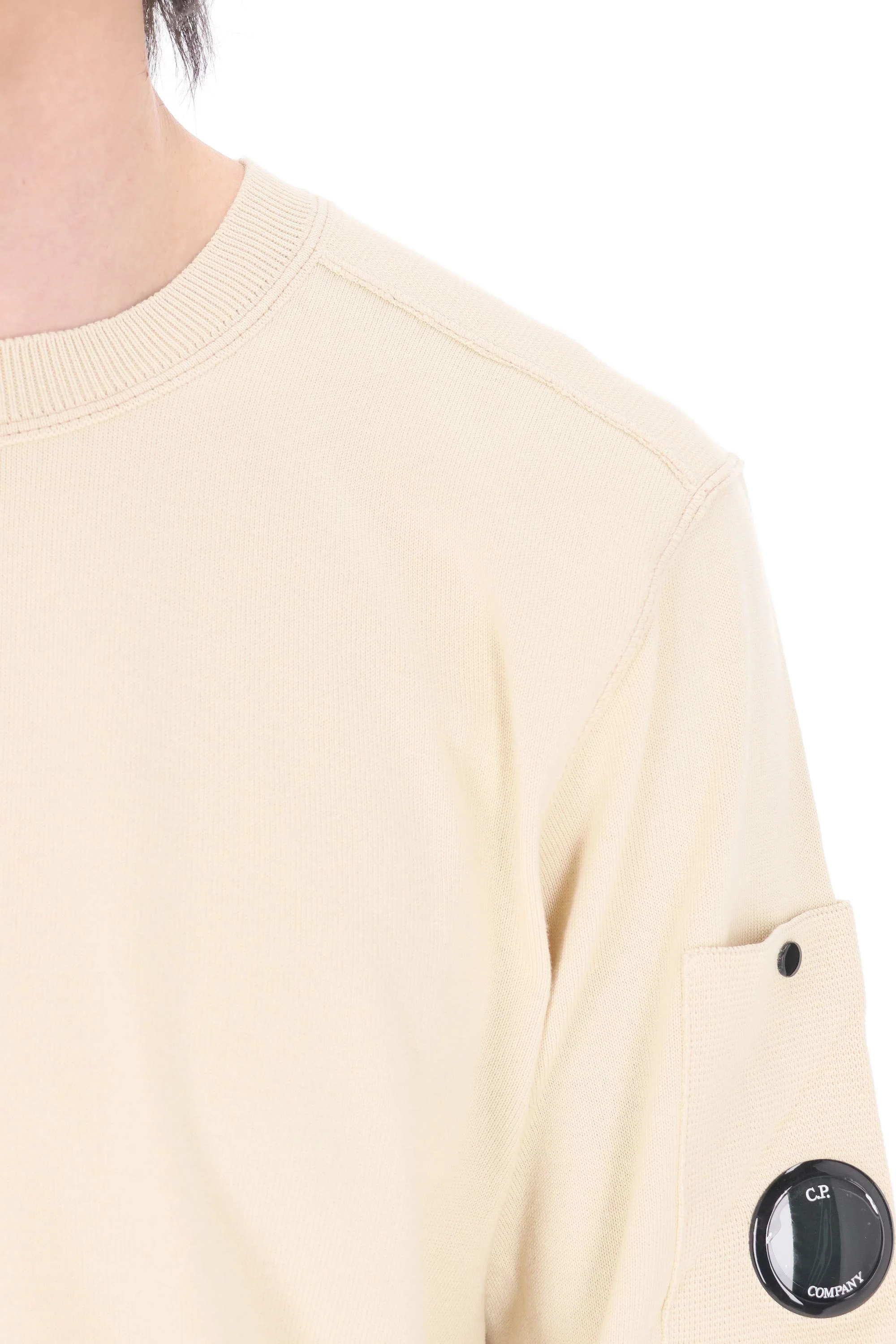 Cp Company Stylish Lightweight Sweater for Men - Image 5