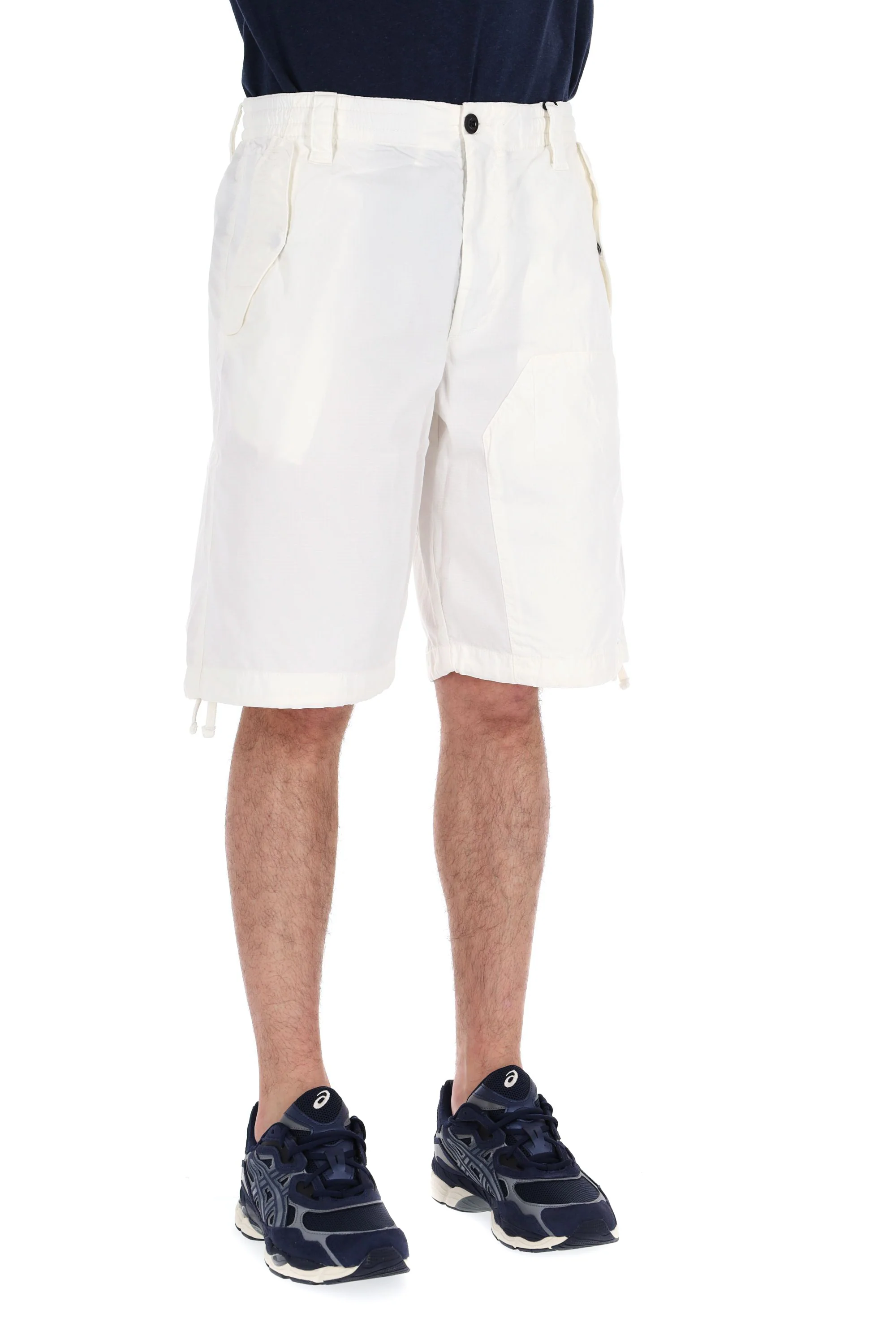 Cp Company Stylish Shorts for the Modern Man - Image 2