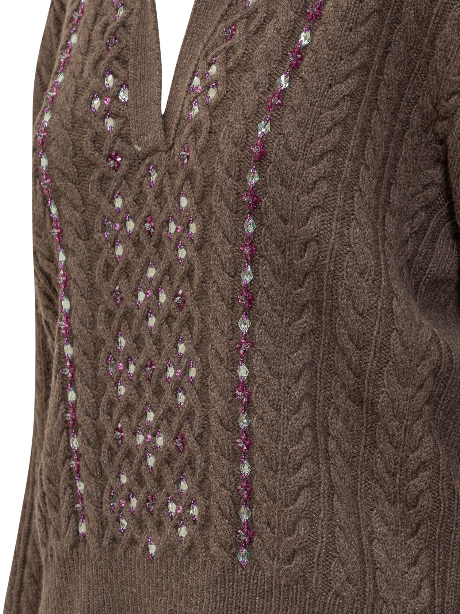 Des Phemmes Chic Pullover with Innovative Design - Image 4