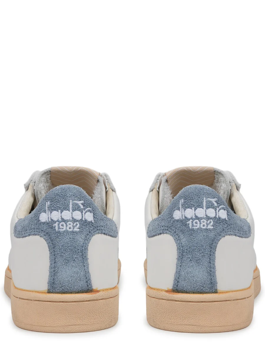 Diadora Prestige Plain Used Leather Sneakers for Men - Image 4