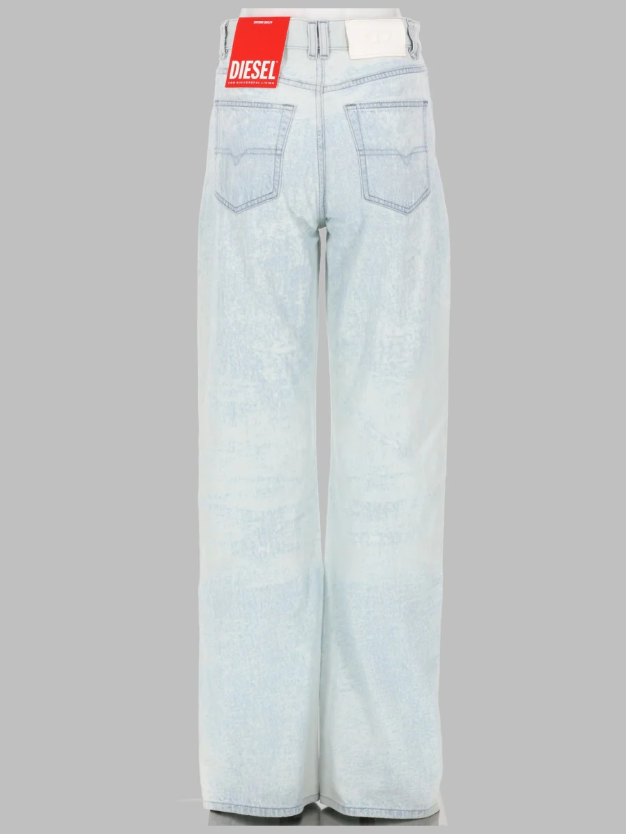 Diesel Stylish Women's Denim Jeans - Image 2