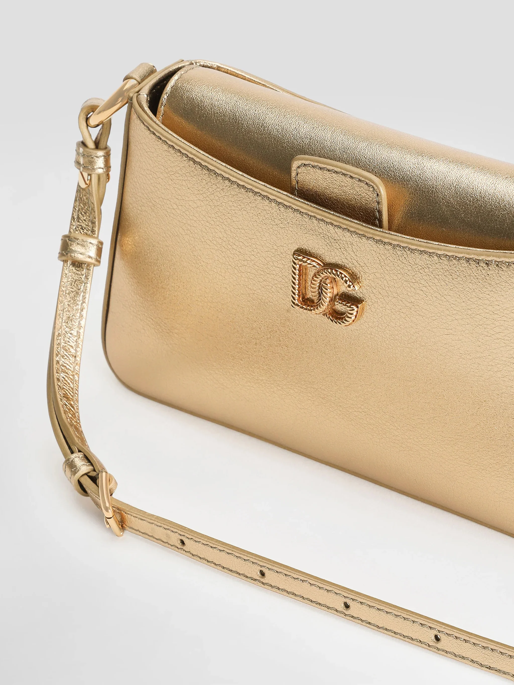 Dolce & Gabbana Mini Vintage Brass Magnetic Closure Bag - Perfect for Every Occasion - Image 4