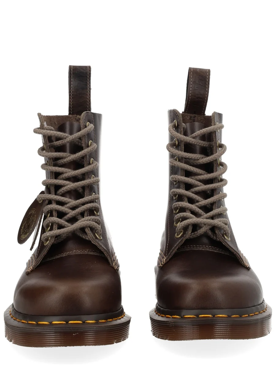 Dr. Martens Classic Unisex Boots
