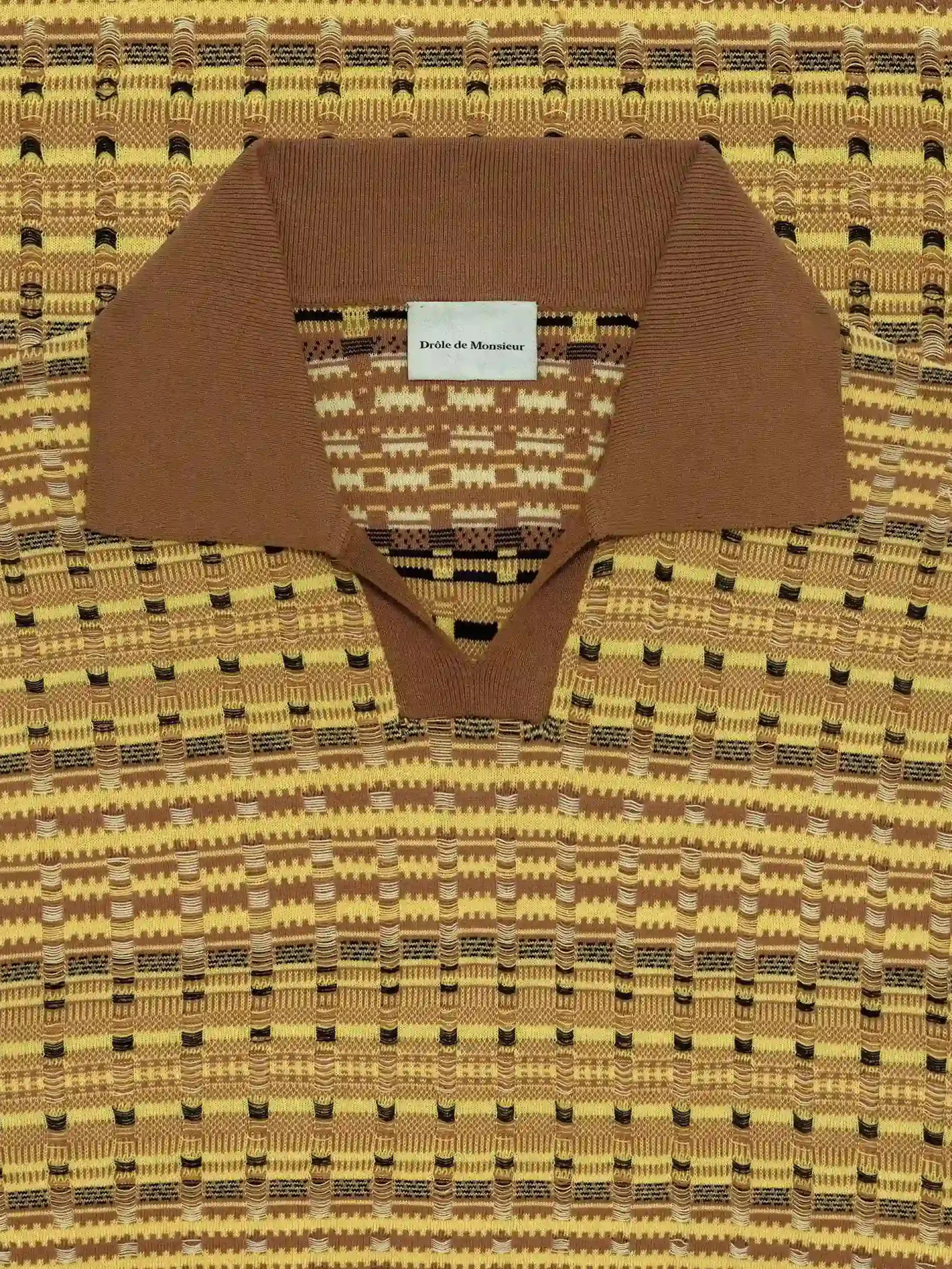 Drole De Monsieur Short-sleeved Mini Polo with Unique Knit Design - Image 4
