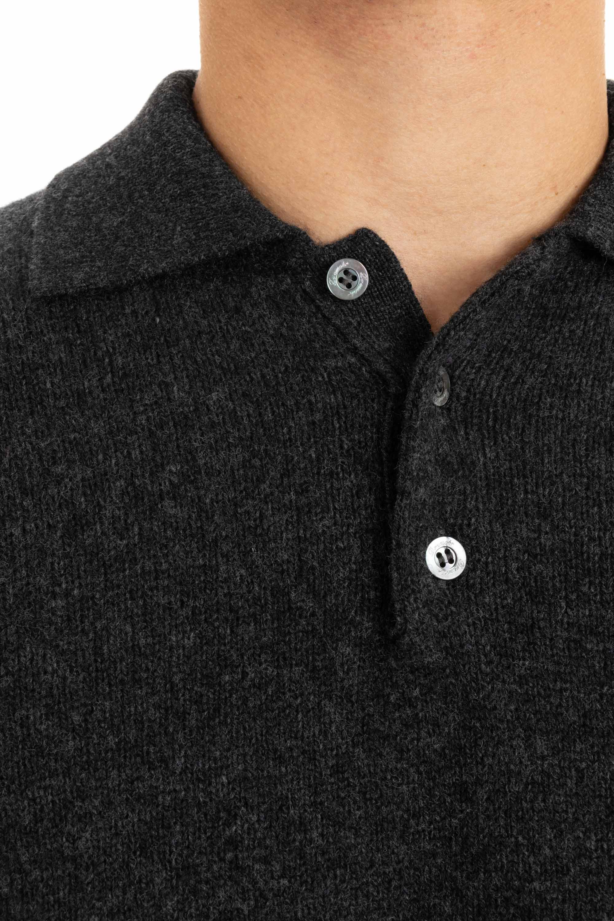 Drumohr Classic Knit Sweater for Men - Image 5