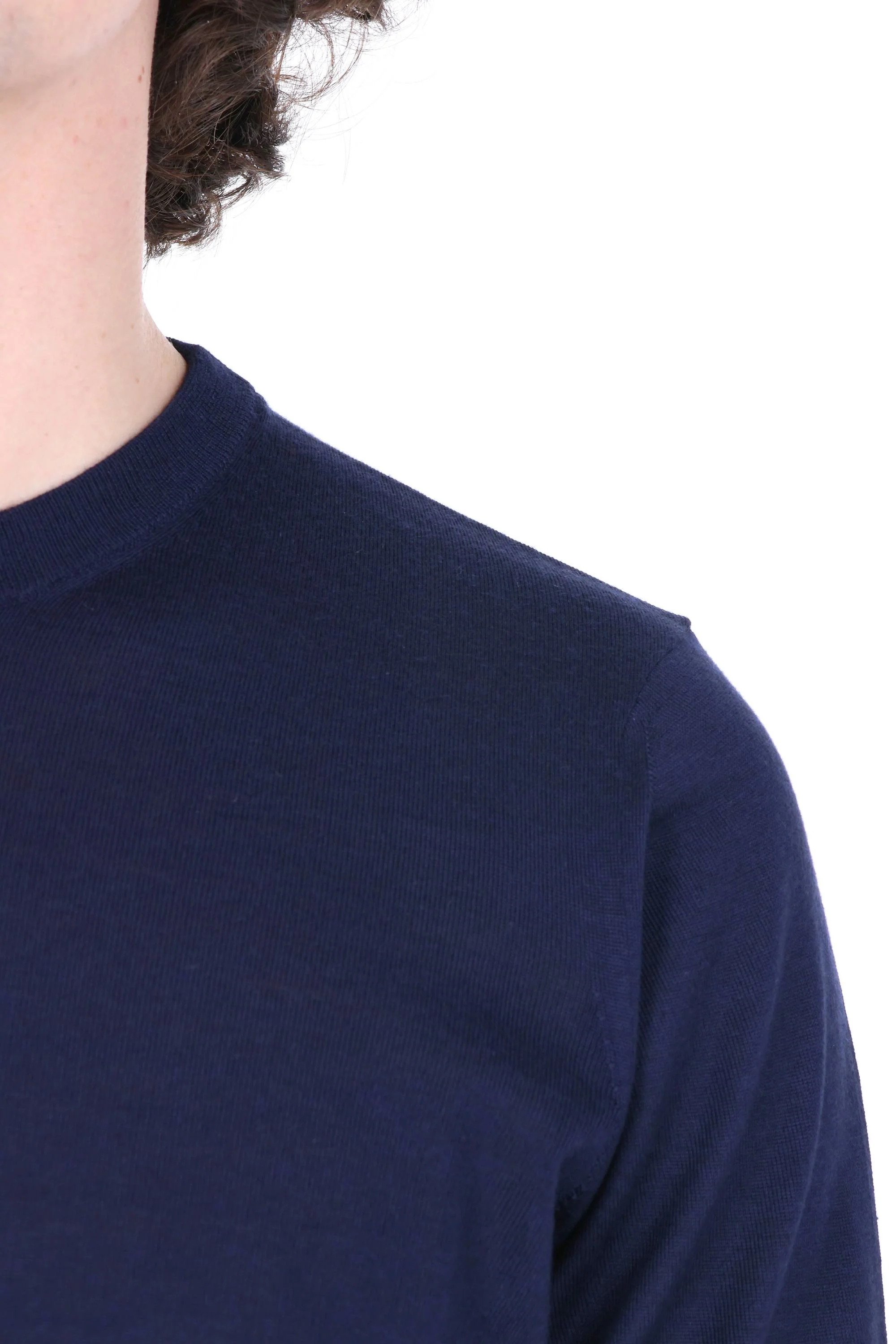Drumohr Elegantly Crafted Sweater for Men - Image 5