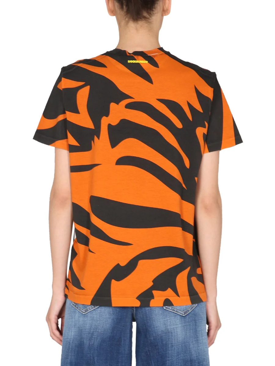 Dsquared Oversize Fit T-Shirt with Bold Tiger Print - Image 3