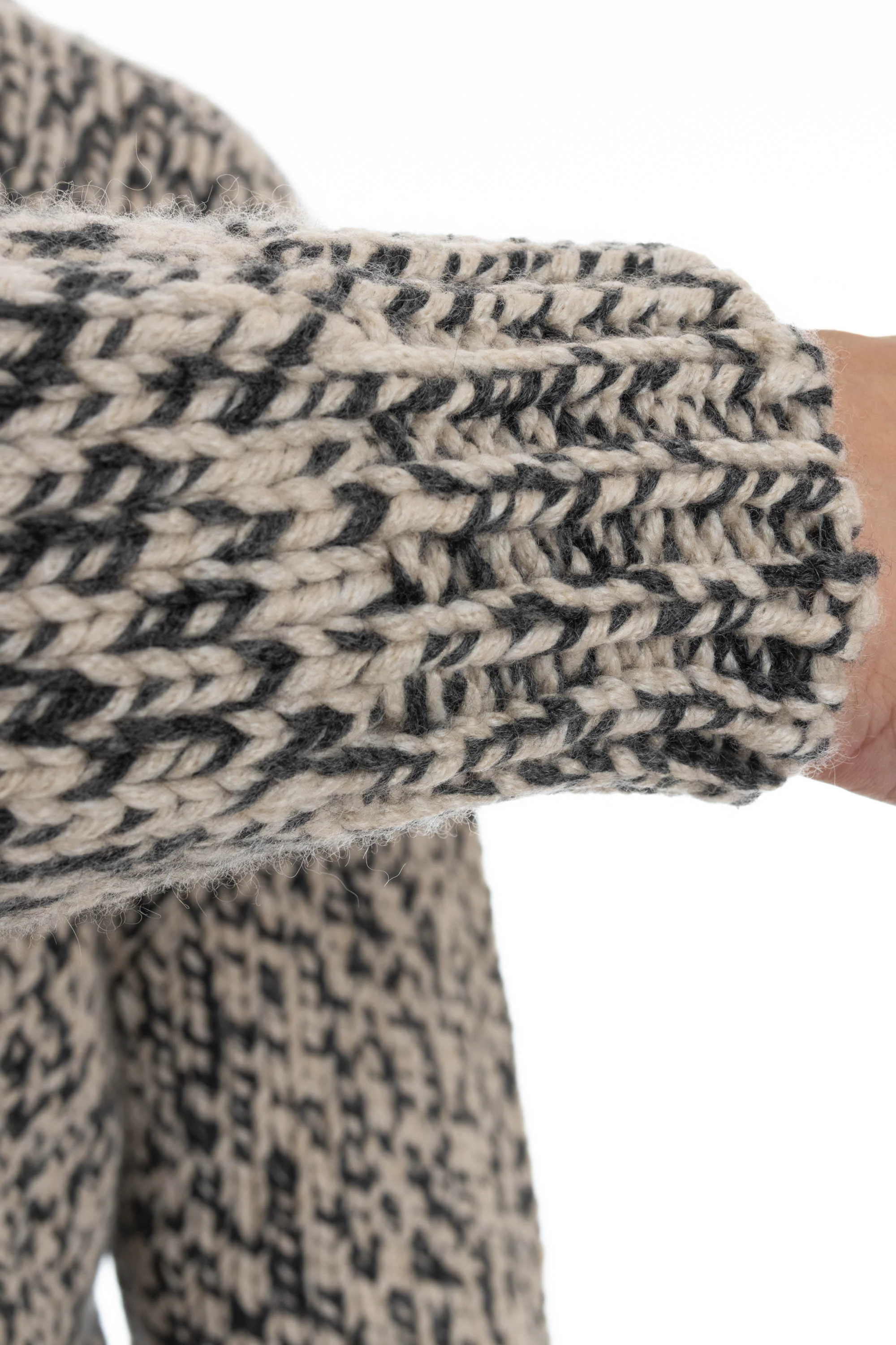 Eleventy Light and Natural Sweater for Men - FW24 - Image 6