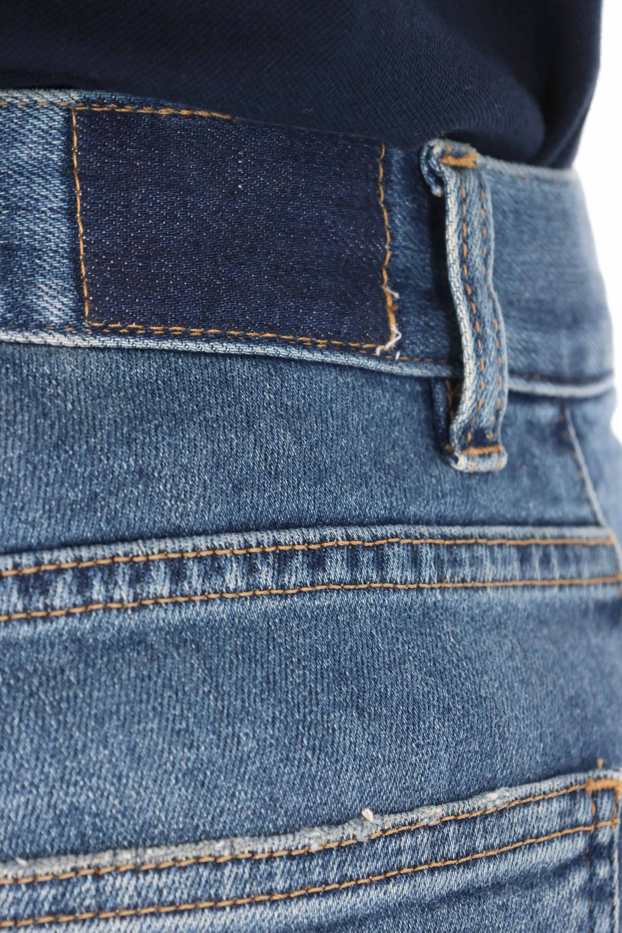 Eleventy Men's Stylish Denim Pants - Image 5