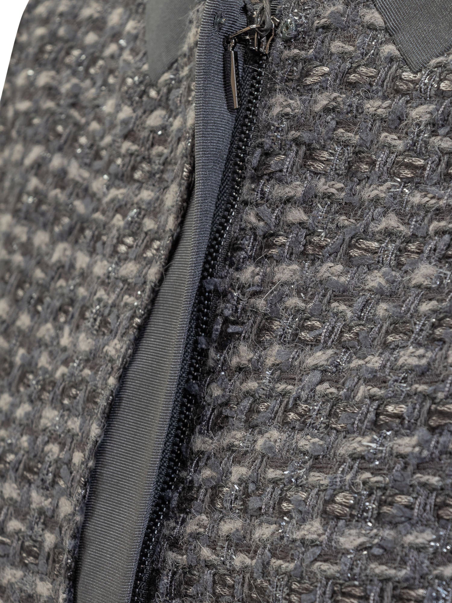 Emporio Armani Tweed Blazer with Satin Trimmings - Image 4